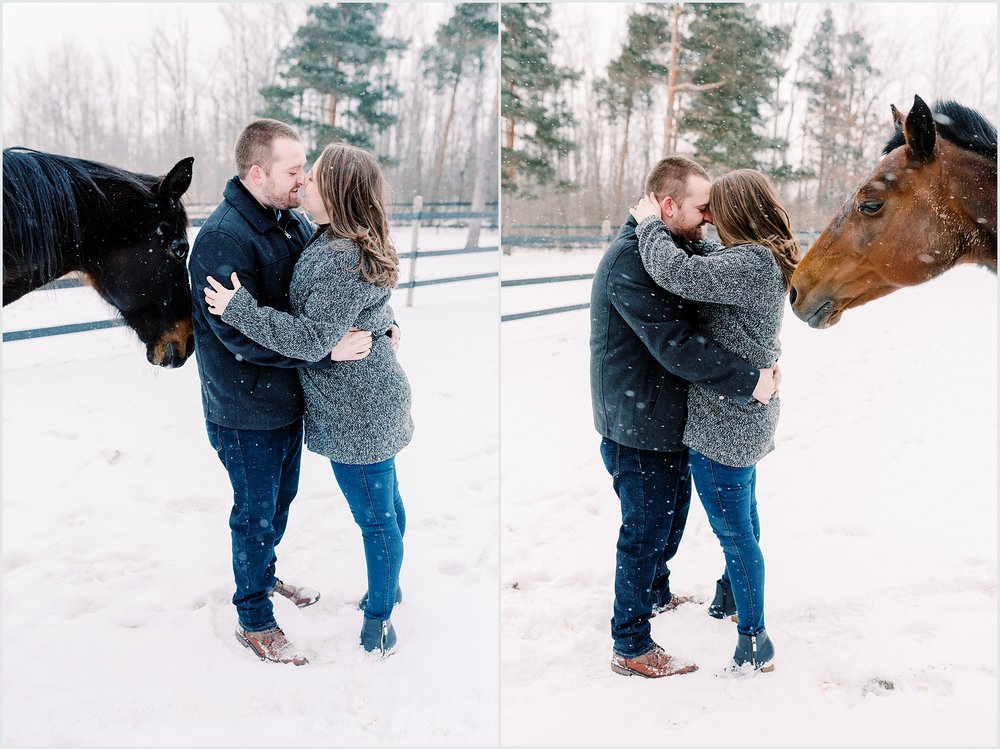 Buffalo-Winter-engagement-portraits_028.jpg