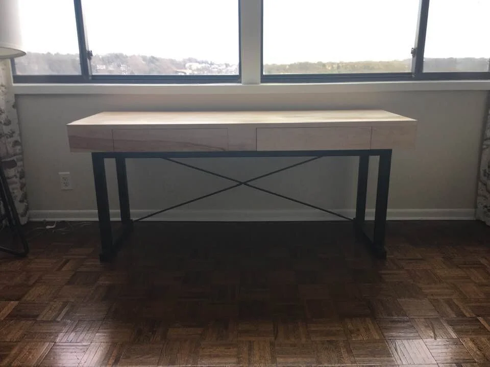 desk.jpg