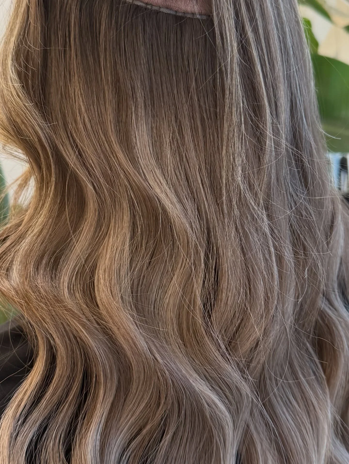 love these blends ✨🫶🏼

@invisiblebeadextensions @bleachedsalon