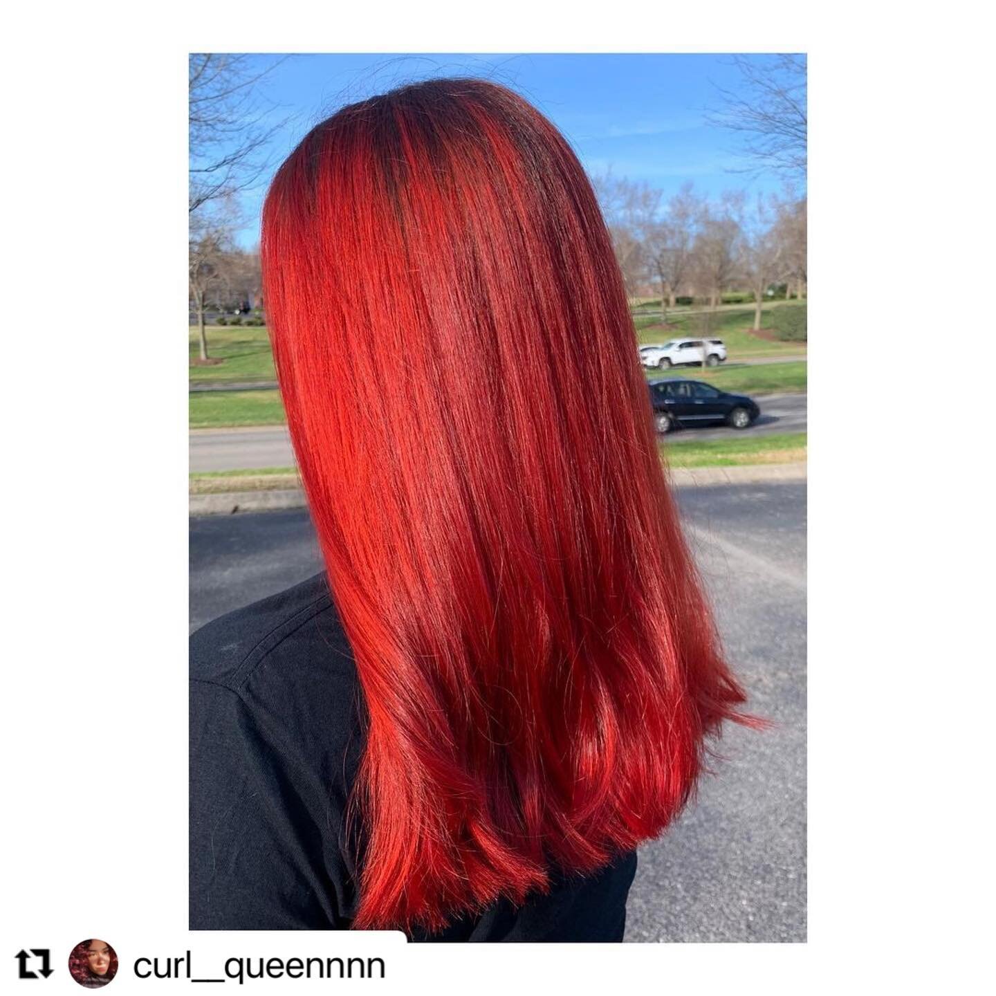 #Repost @curl__queennnn with @make_repost
・・・
Look at this beautiful red ! 🍒🍓❤️