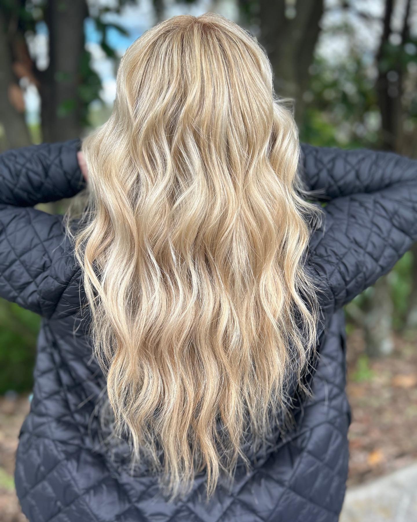 🌻Girl&rsquo;s just wanna be blonde🌻

Stylist: Kayla Smith
Booking: call (615)771-6565
online saloncapellifranklin.com
#girlsjustwannahavefun #blondehairgoals #franklintn