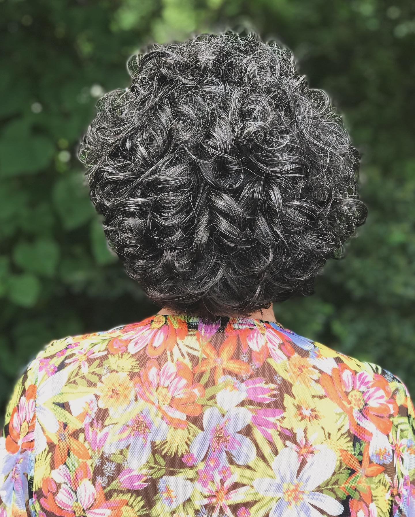 Enhancing &amp; Embracing Natural Beauty 

Thank you Adri for welcoming new residents to Franklin🤍
Stylist: Adri Hunziker @curl__queennnn 
Booking: call (615)771-6565, saloncapellifranklin.com, DM