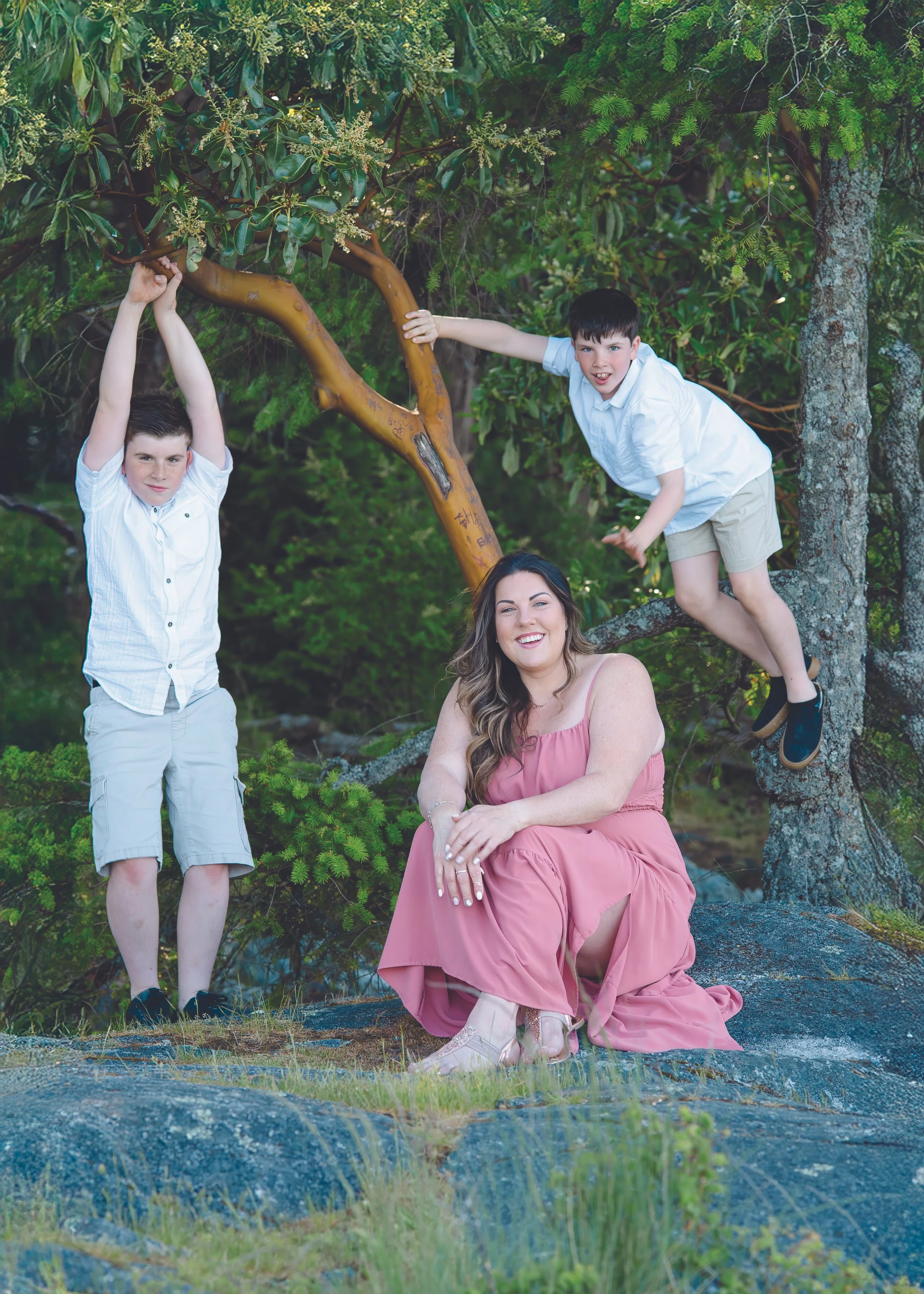 PancakePictures_Sample Family Portrait_Forest.jpg