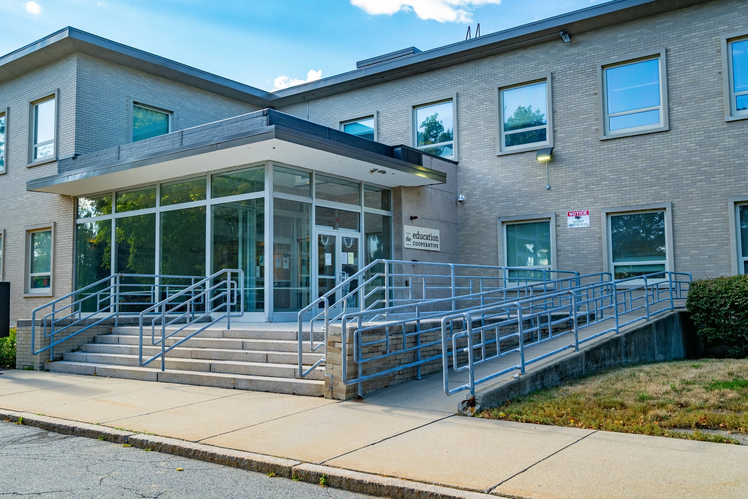 Photos — 141 Mansion Drive, Walpole