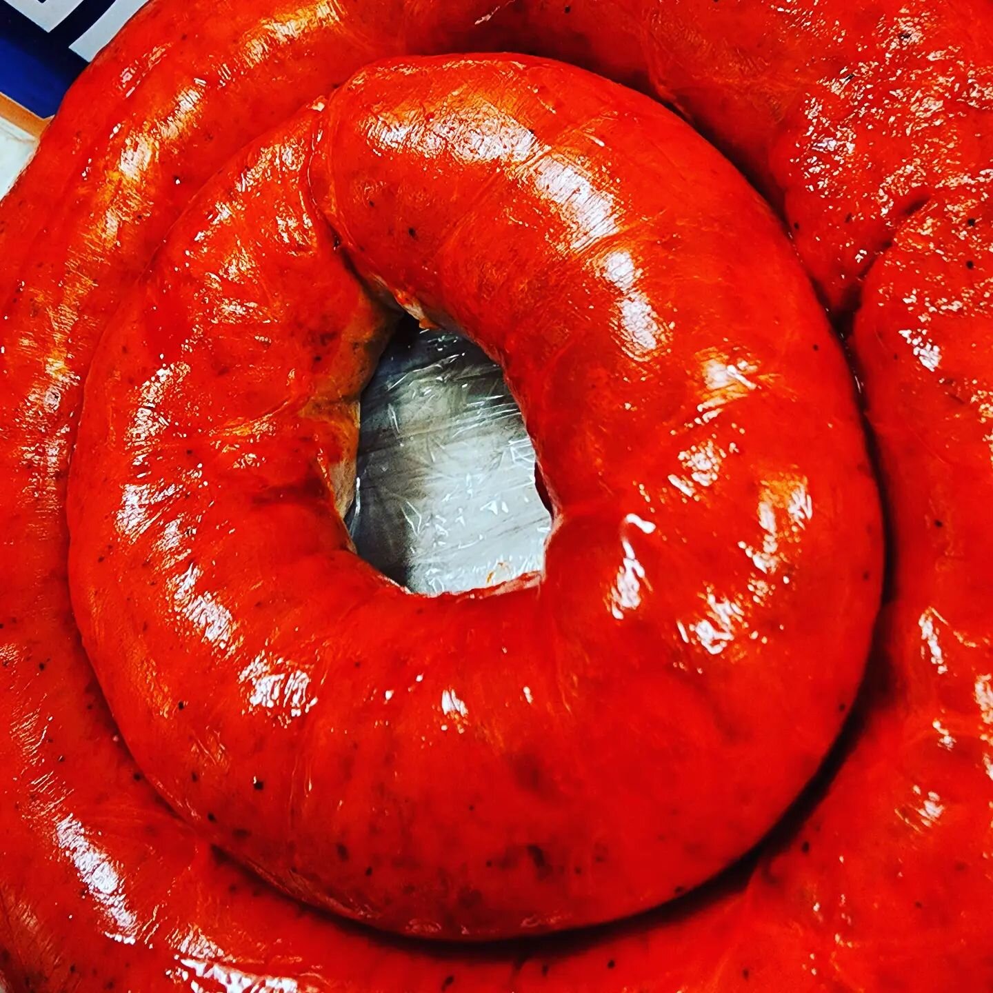 #newrecipe #donutsausage #noirnbruwashurtinthemakingofthissausage #limitededition #bright