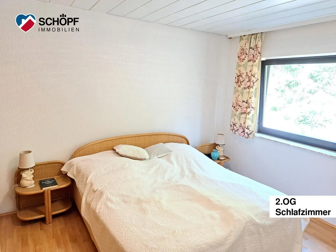 11-2OG-Schlafzimmer.jpg
