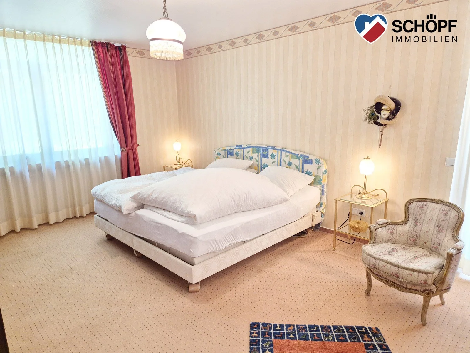 10 OG Schlafzimmer.jpg