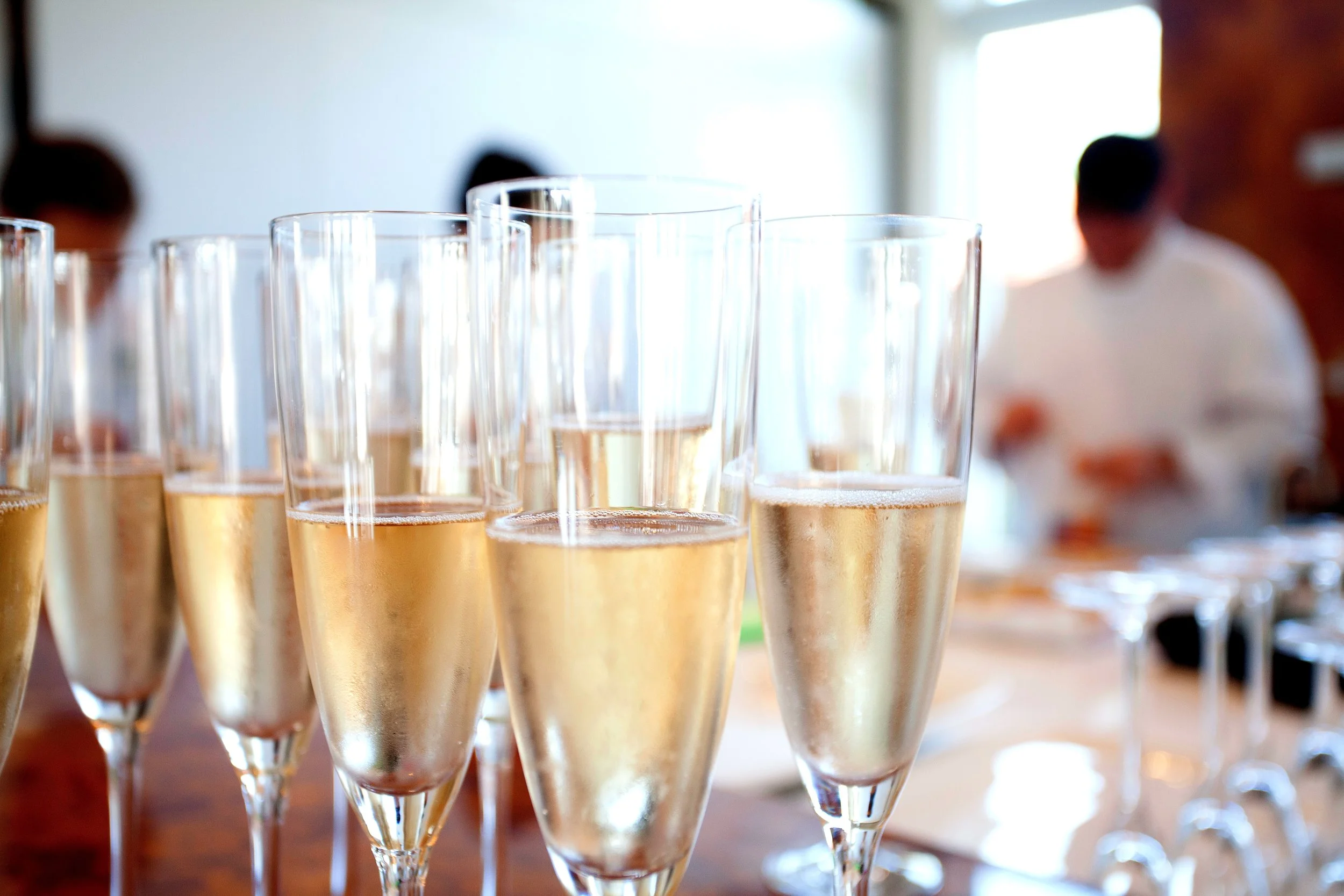 champagneglasses.jpeg