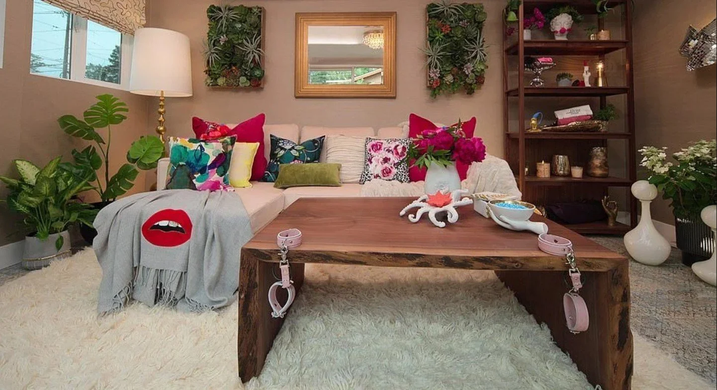 Adult-Playroom-L-06-COMPLETE.jpg