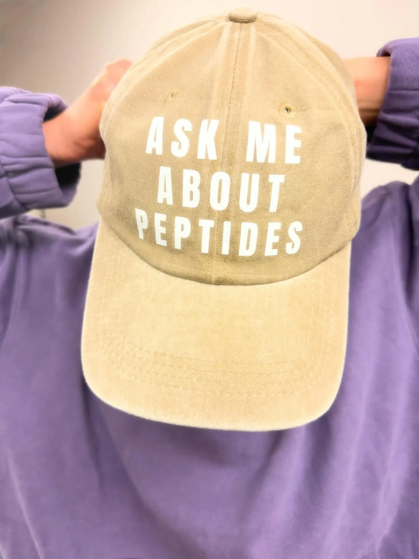 Ask @nurse_mia_ about Peptides... 😊🧬

Book a free consultation to learn more! 🦋✨