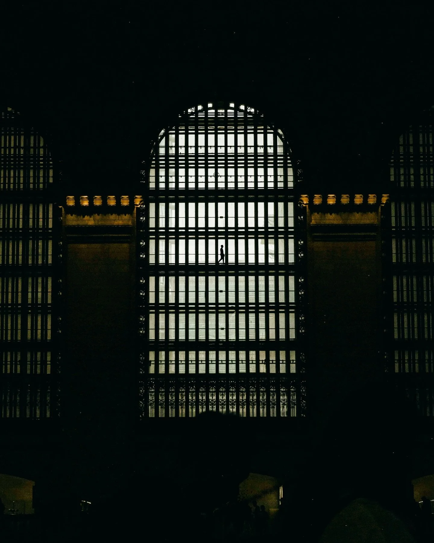 Grand Central. 
&bull;
&bull;
&bull;
&bull;
#grandcentral #grandcentralterminal #silhouette #commuter #nyctrainstation