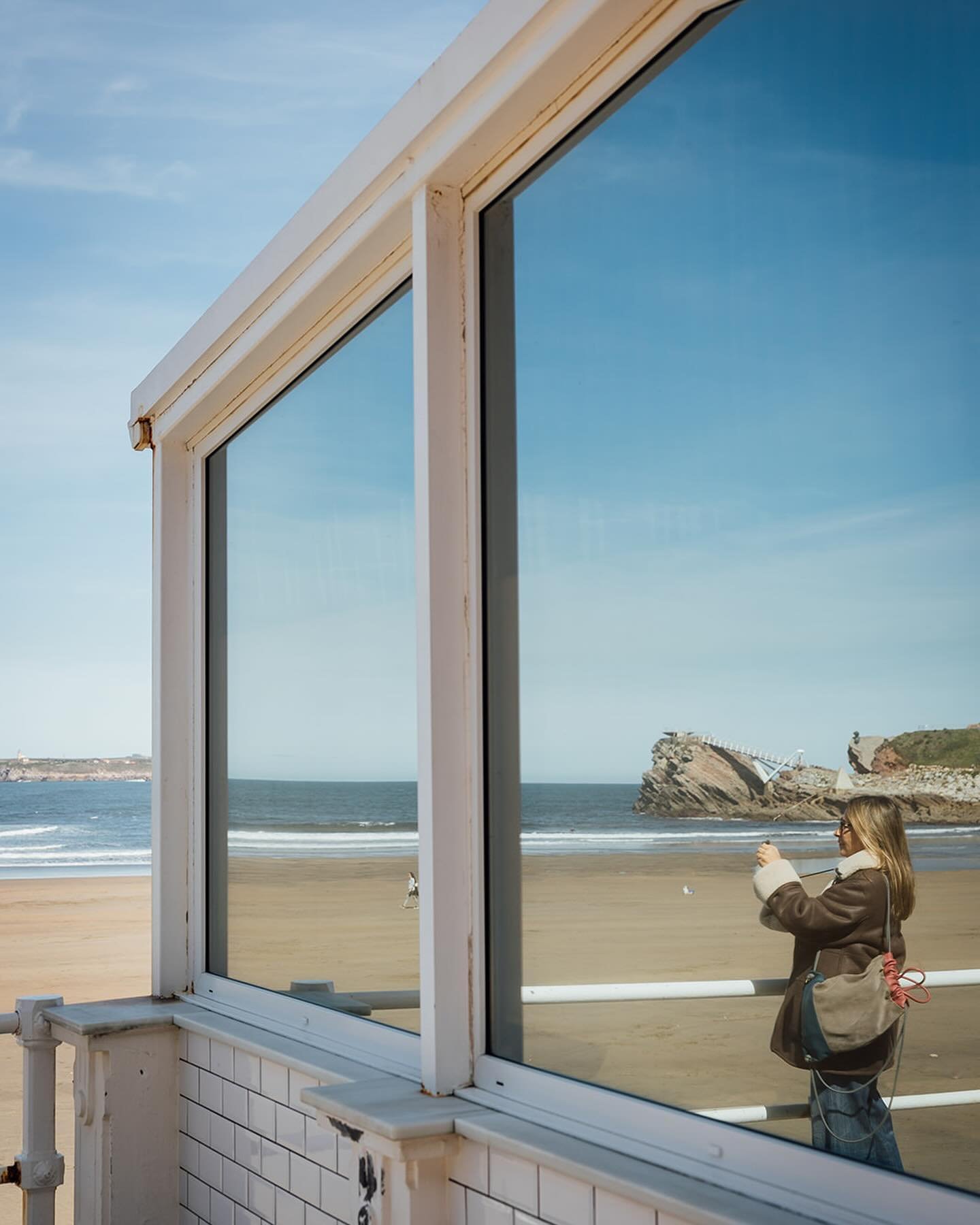 Plan con ⭐️ Michel&iacute;n para estos d&iacute;as soleados en Asturias.

Todo un privilegio poder disfrutar del men&uacute; elaborado con el mejor producto por el chef embajador de @asturiascocinadepaisaje @isaacloya1 frente al Mar Cant&aacute;brico