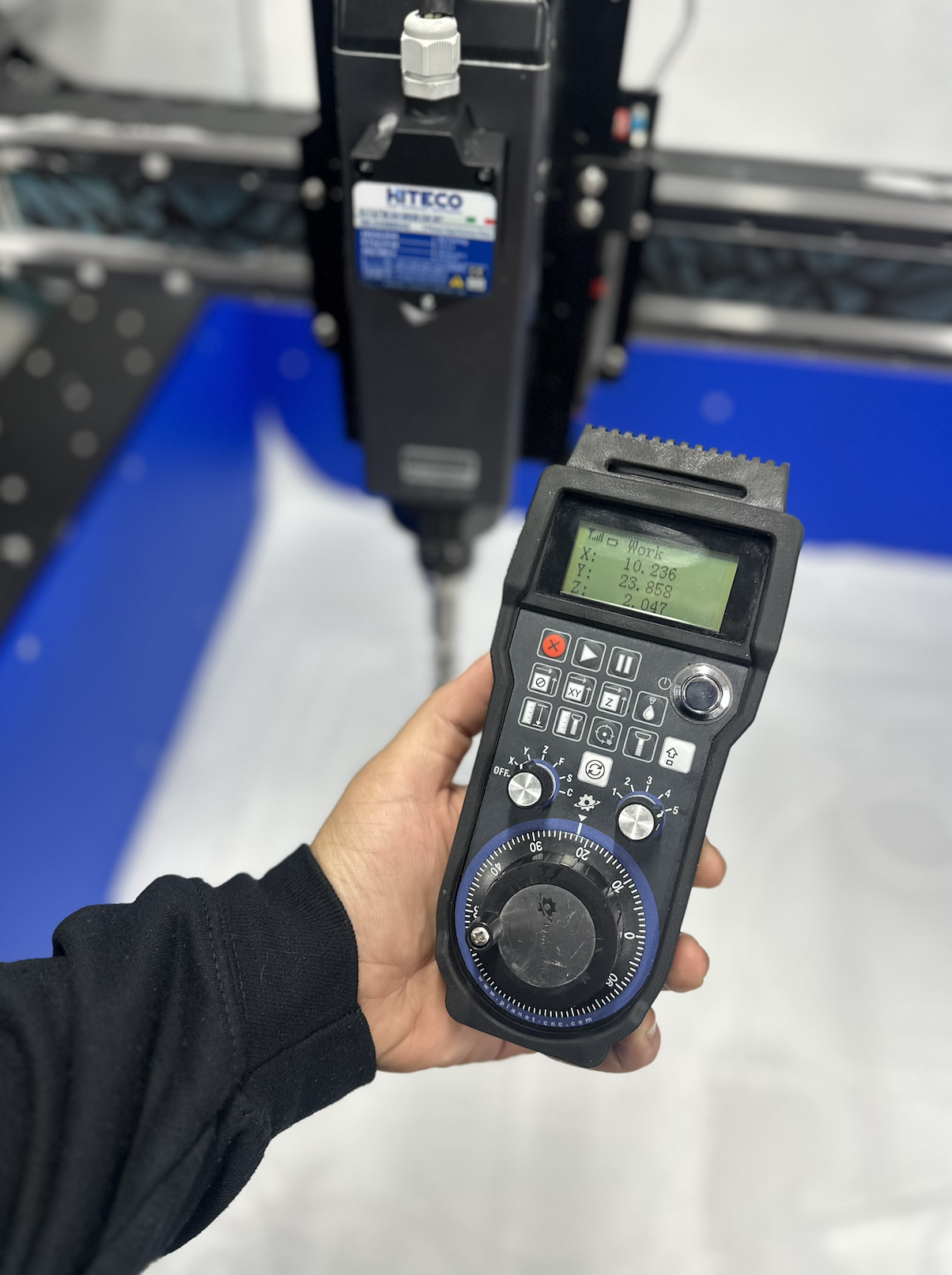 Handheld Dongle CNC Ice