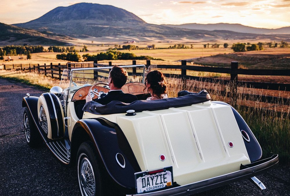 vintage car wedding