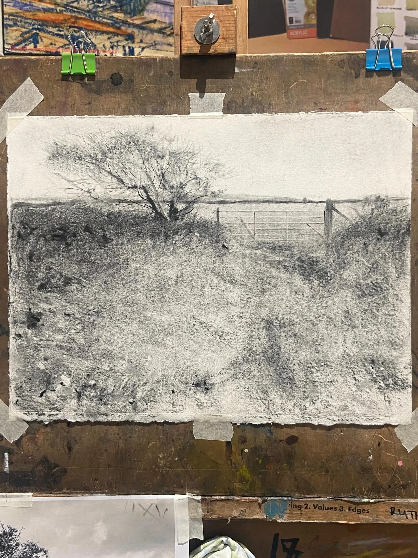 Charcoal drawing demos today at the @pastelsociety.uk annual exhibition held at the amazing @mallgalleries in London.
Such an honour to be a part of this awesome society.
Exhibition ends this Saturday. Work available to view (and purchase) online if 