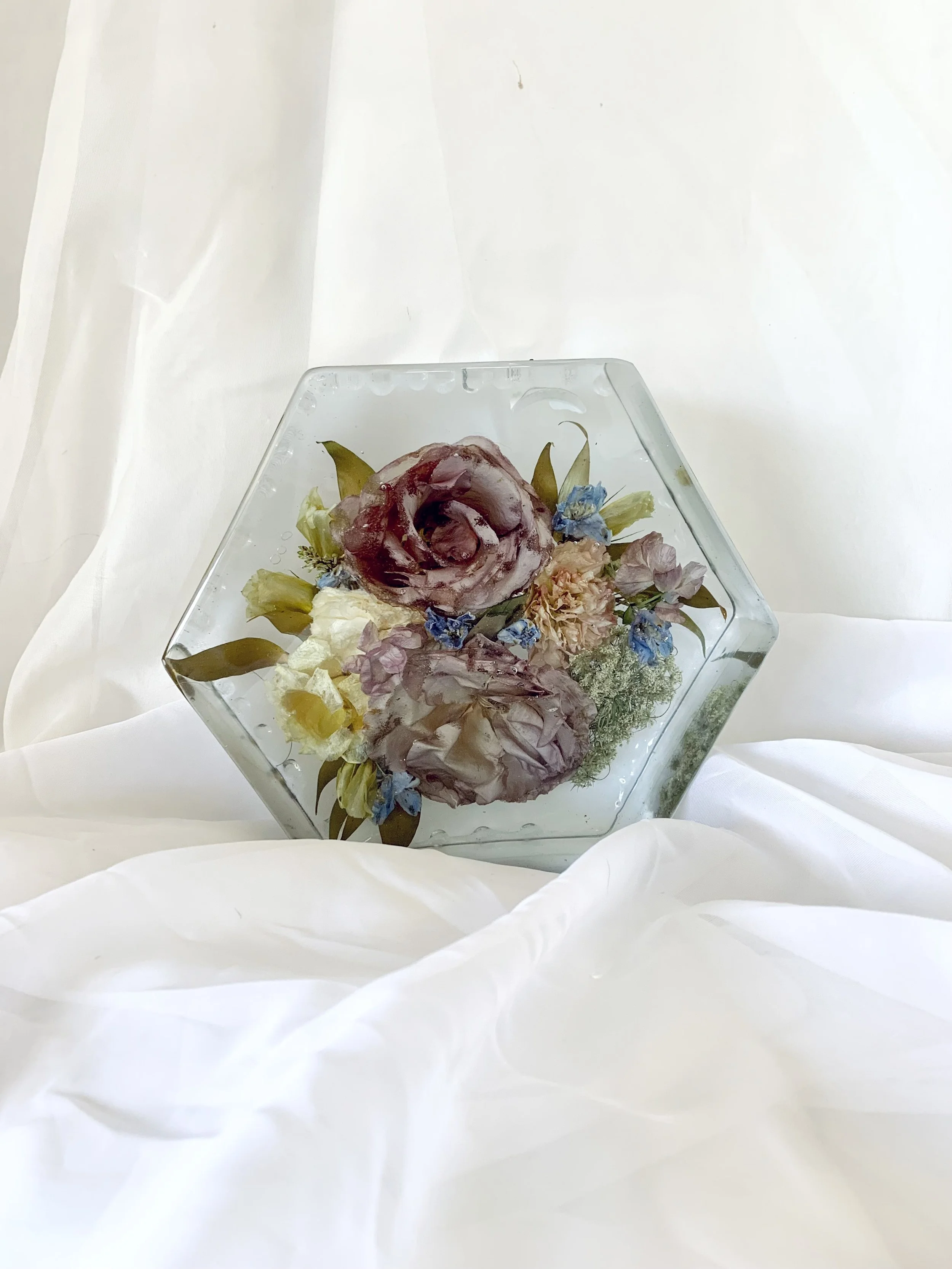 Hexagon Resin Block Design- Memorial & Wedding Resin Displays