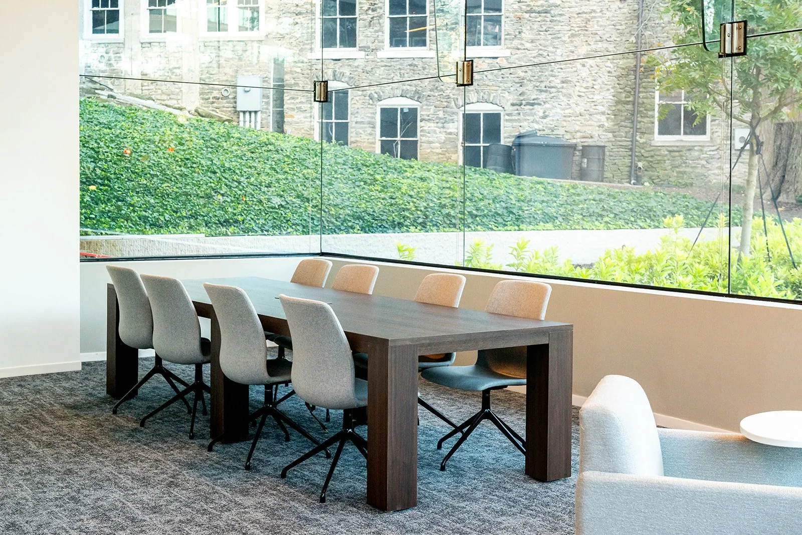 20241115-AJC-NewOffice-LaurenLizPhoto-7210_websize.jpg