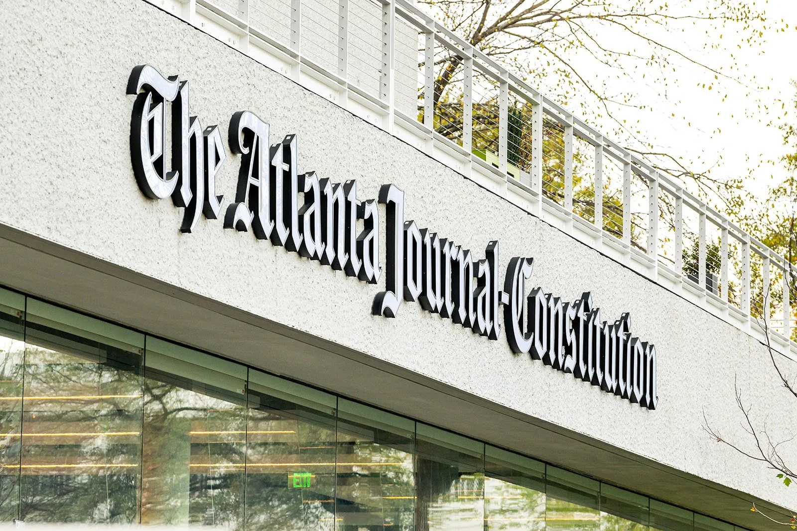 20241115-AJC-NewOffice-LaurenLizPhoto-7137_websize.jpg