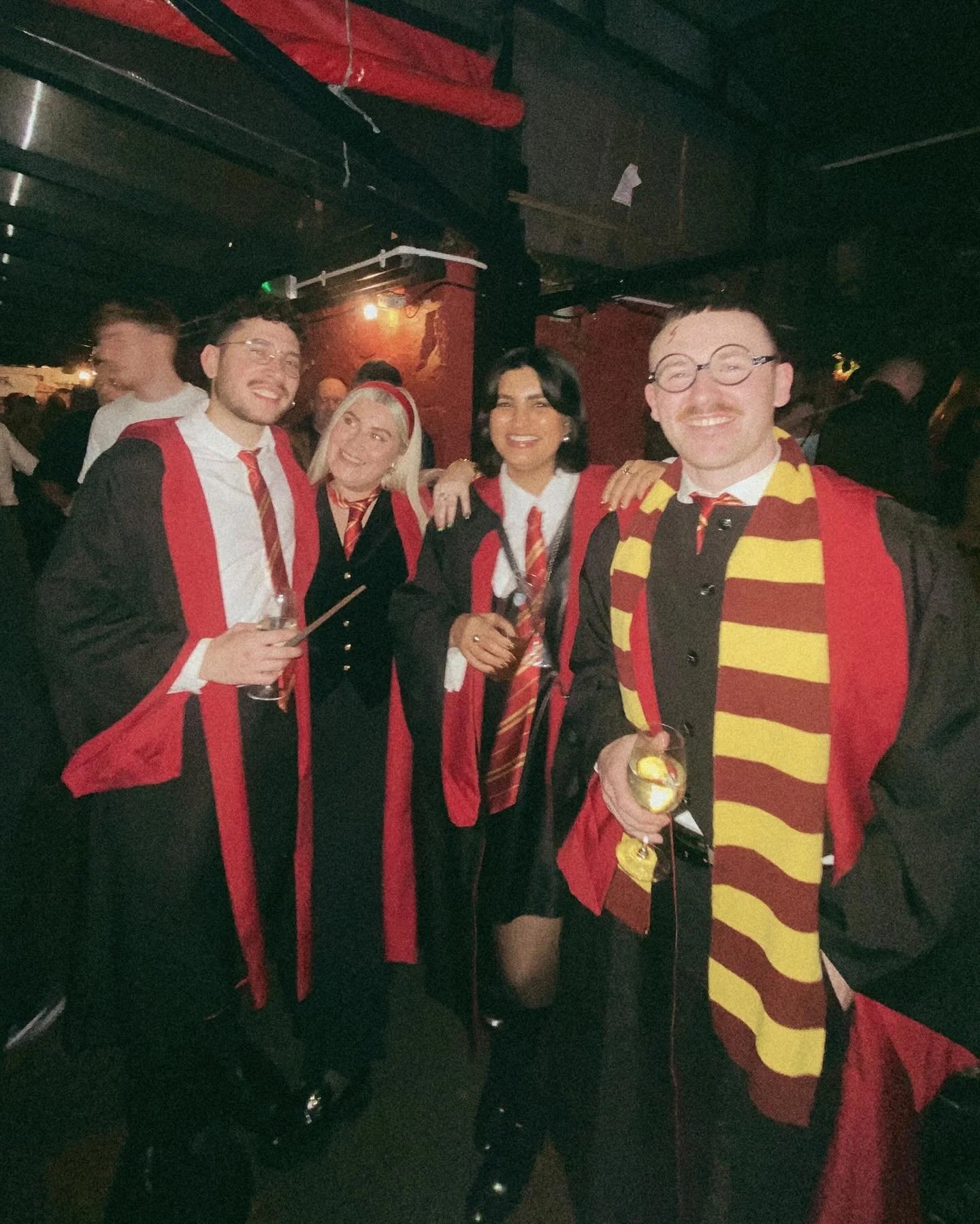 O&iacute;che Shamhna Shona Daoibh! 🎃🍀🧙🏼&zwj;♂️🧙🏻&zwj;♂️🧙🏾&zwj;♀️🧙🏻&zwj;♀️🪄 #harrypotter