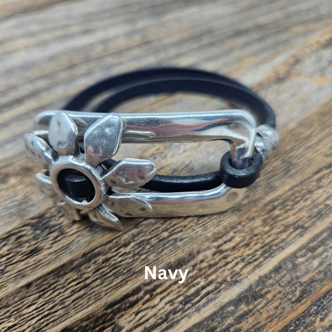 Navy - front.jpg