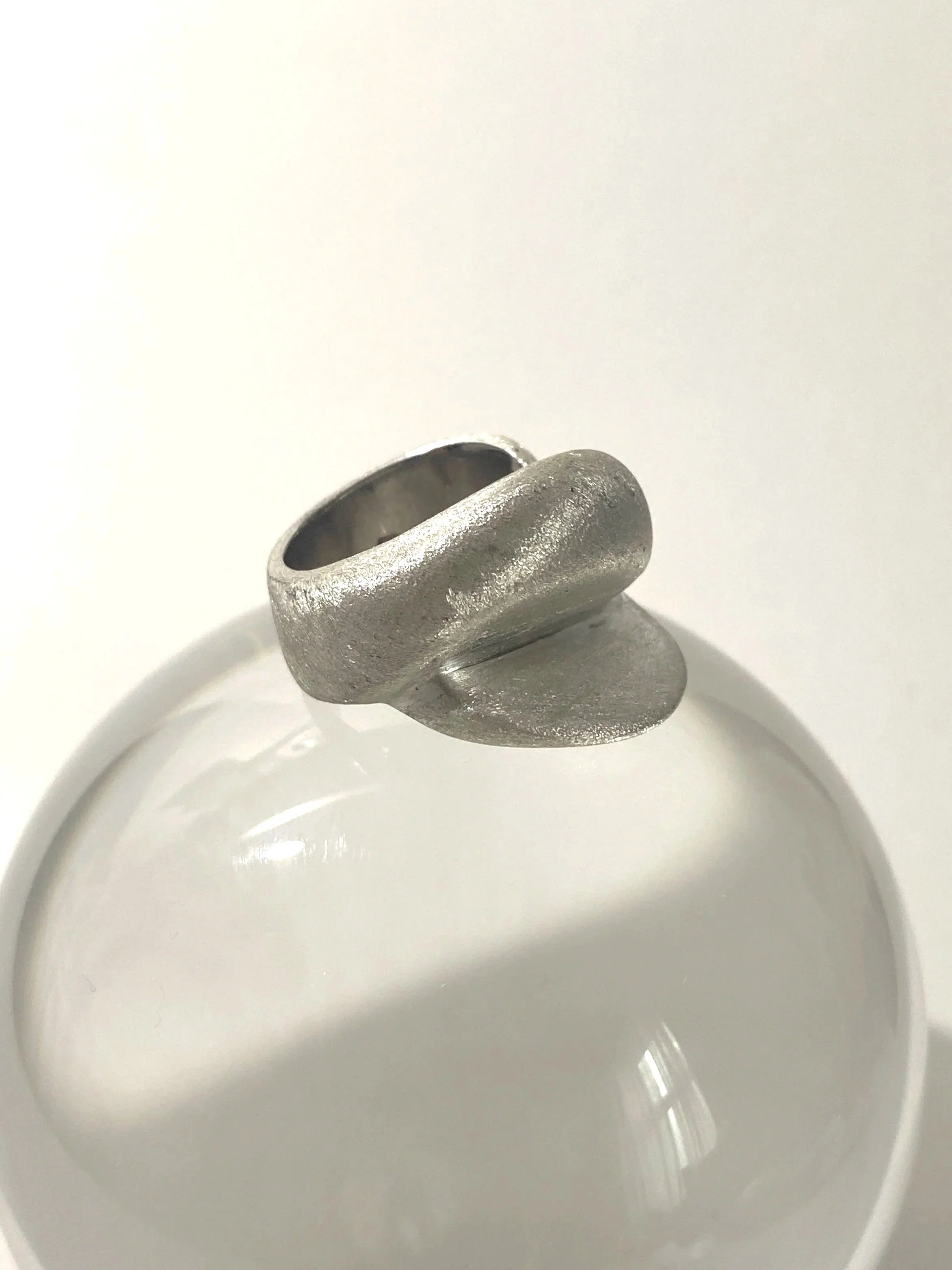 Espuma Silver wave ring 1 | £115 |

925 Silver |  Weight: 22g