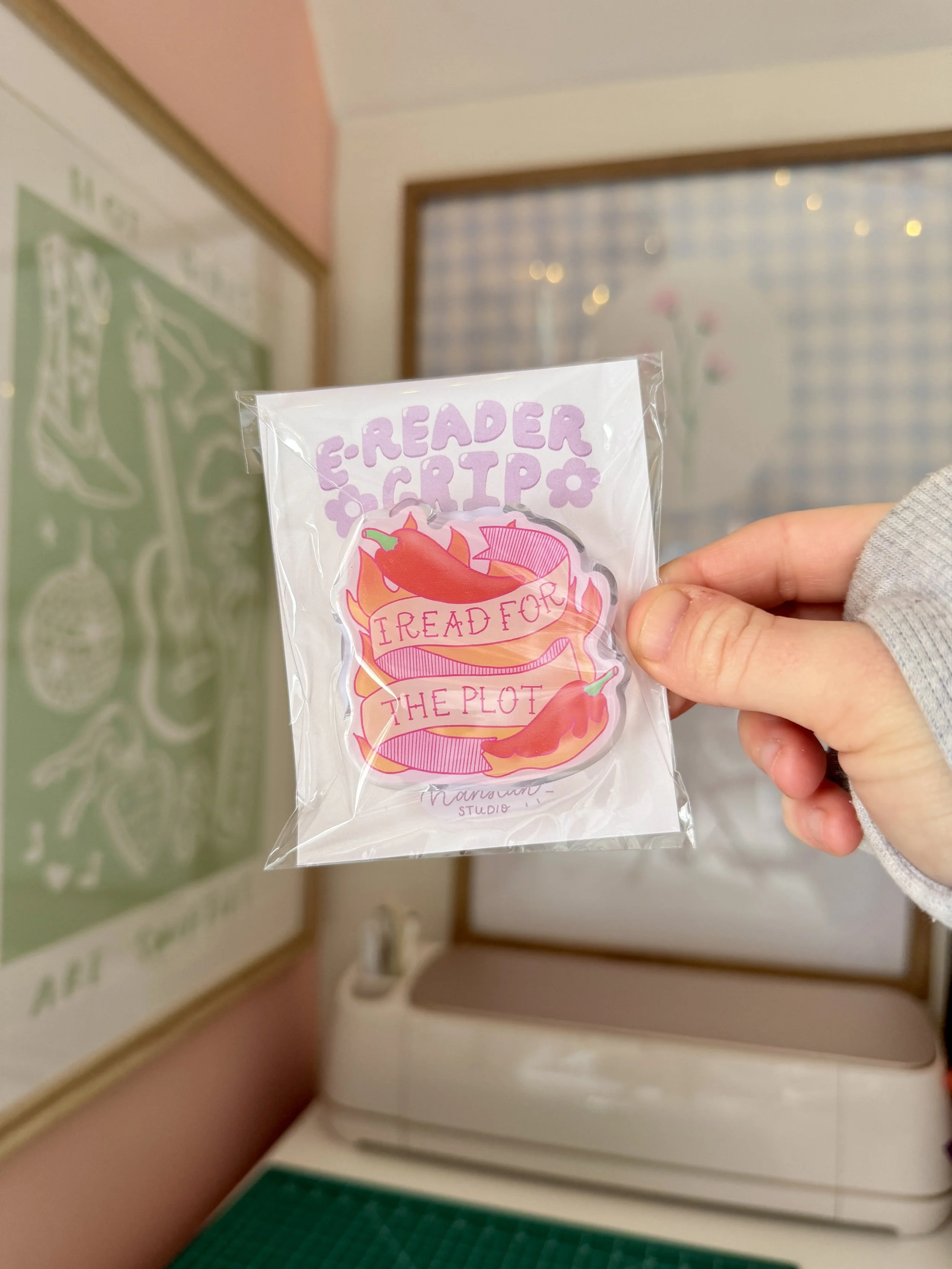 I Read for the Plot MagSafe Kindle/E-reader Grip