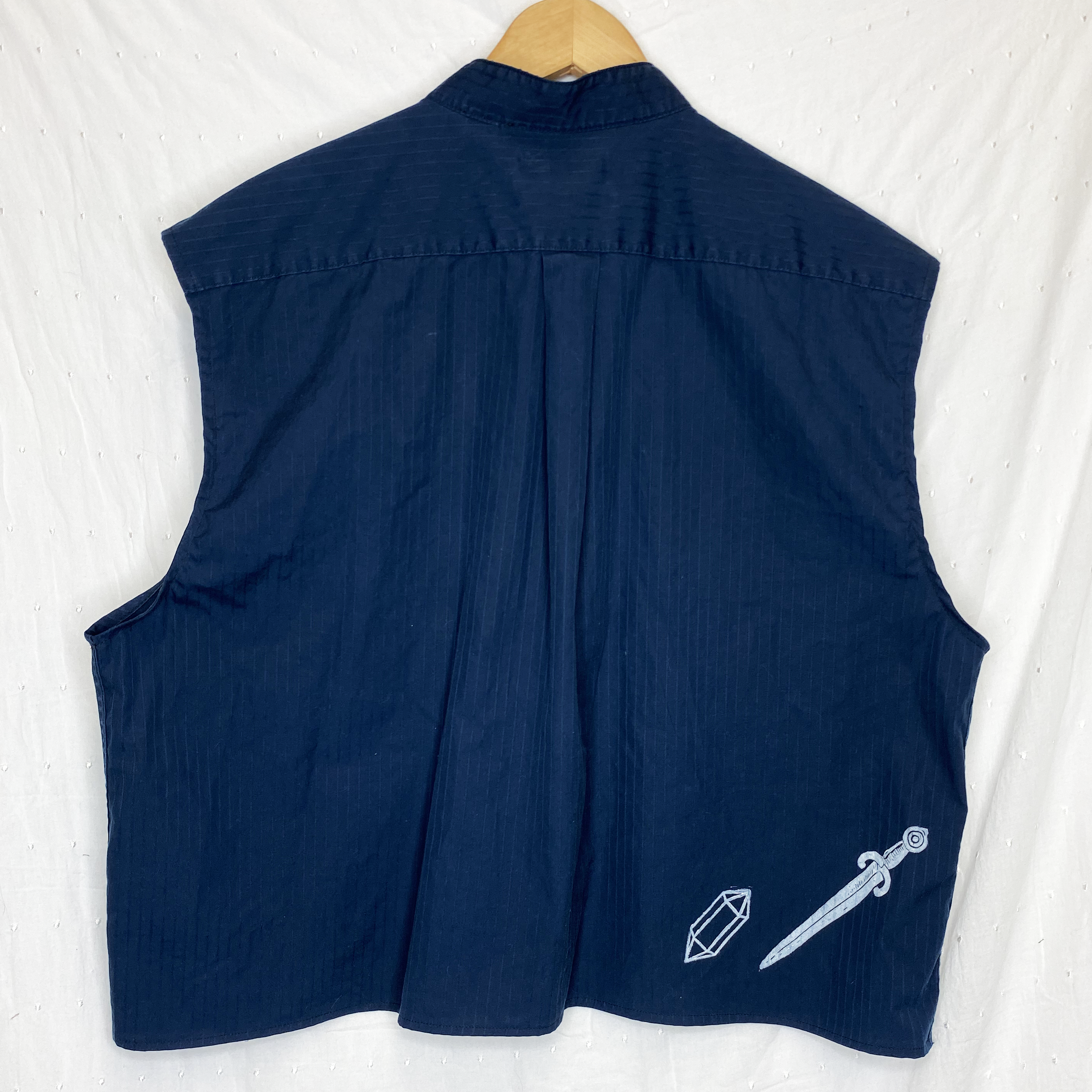 blue moon vest back.png
