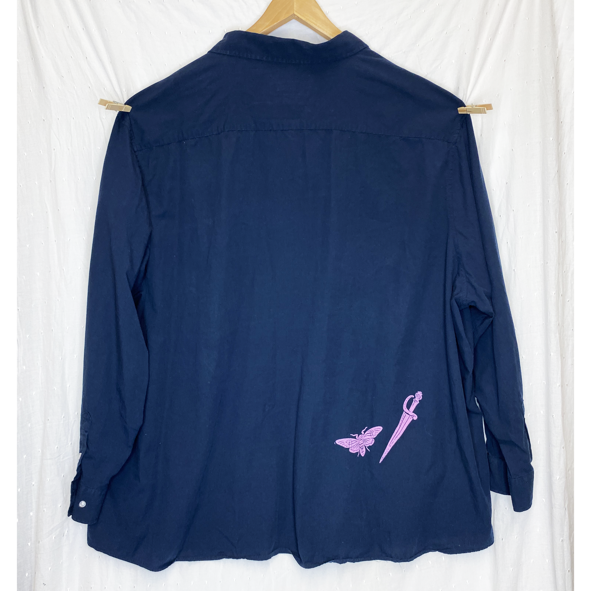 big blue shirt back.png