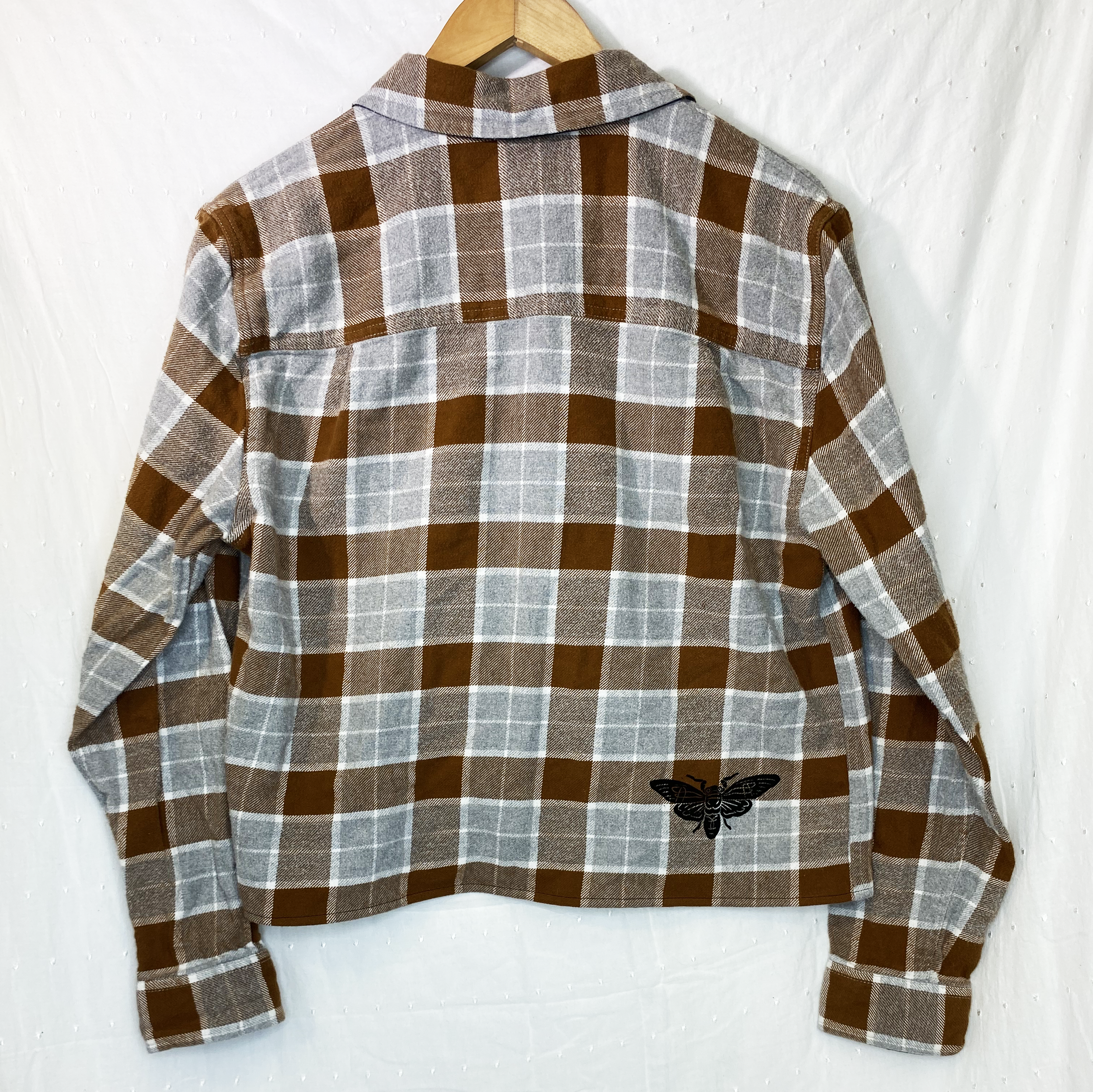 brown silver back.png