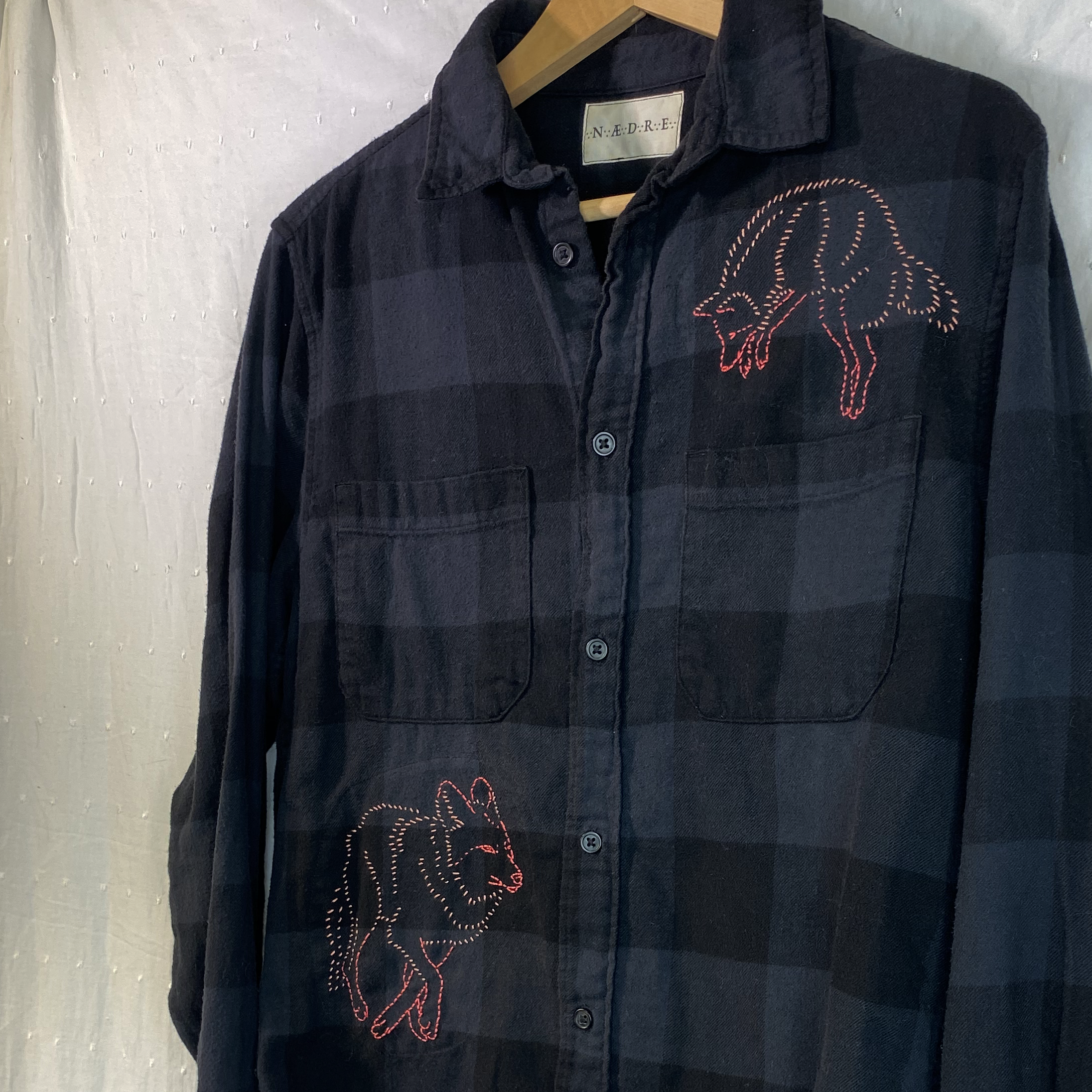 peach coyote side.png