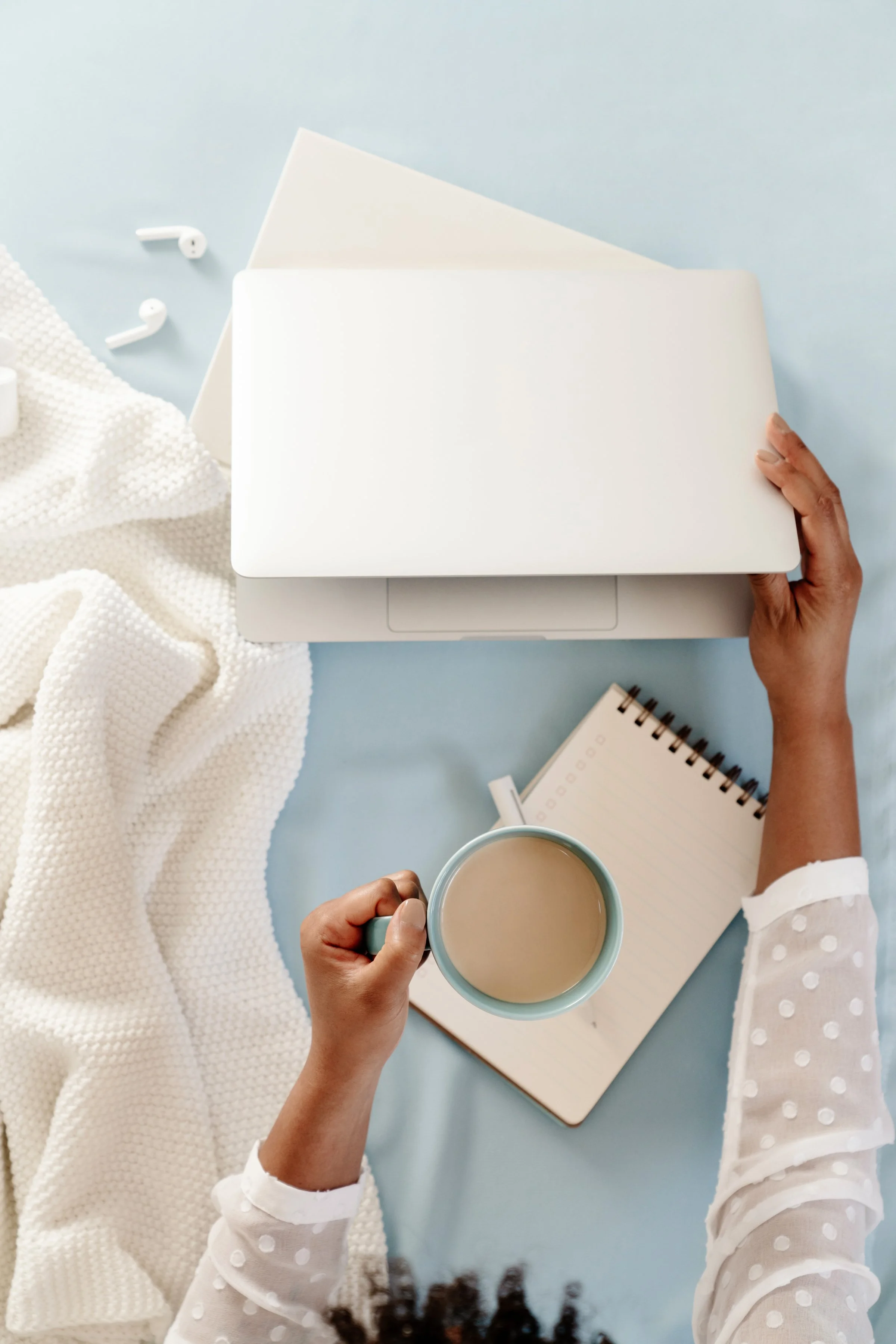 What Actually Heals in Therapy (Beyond Insight and Coping)