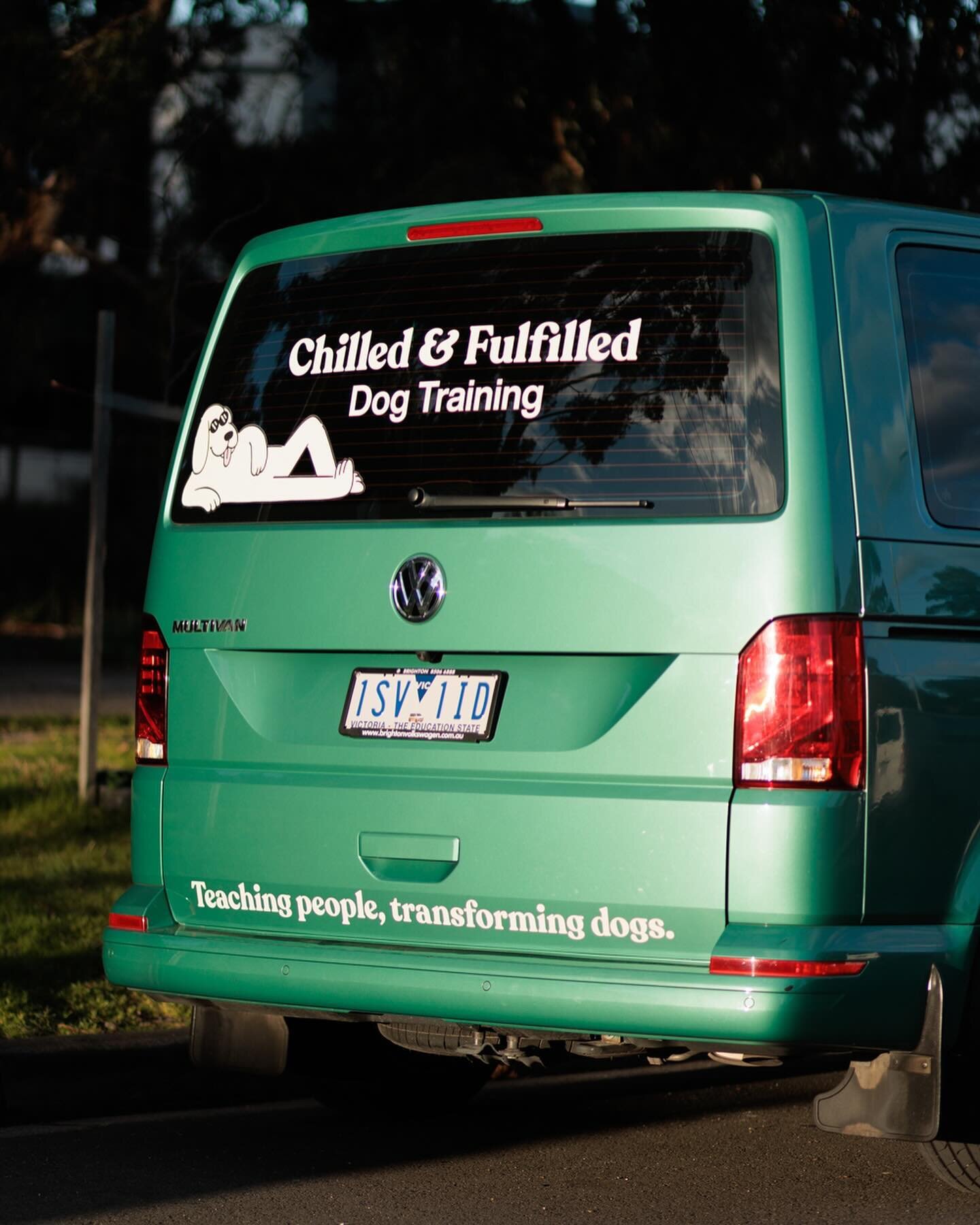 If you have hot 🔥 branding then cover your van 🚐 with it! 

Dog trainer @chilledandfulfilled is on the road between Melbourne and the Northern Rivers. Honk if you see him. 🐶 

Thanks for printing and sticking these decals on @allaboutgraphics 

Ph