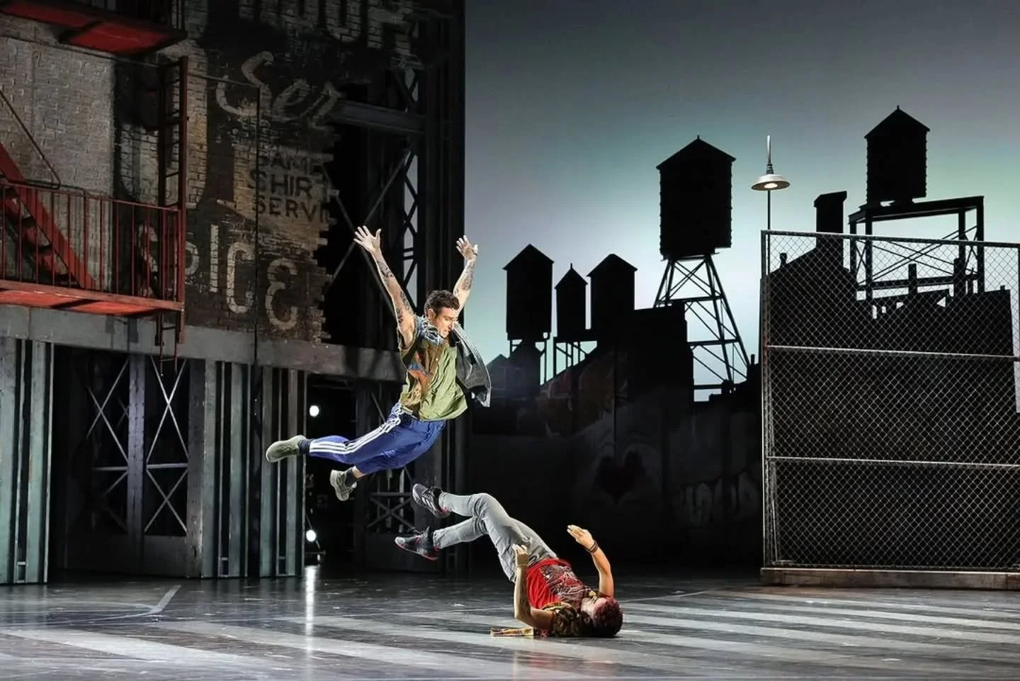 Incredible performance of Leonard Bernstein&rsquo;s West Side Story at the @laopera 🤩👏

Lighting Package provided by @nightlight.production
📷: @cory_weaver_photographer

Maria: @msgabriellareyes 
Tony: @dukerla 
Anita: @acastrodance 
Riff: @p._tuc