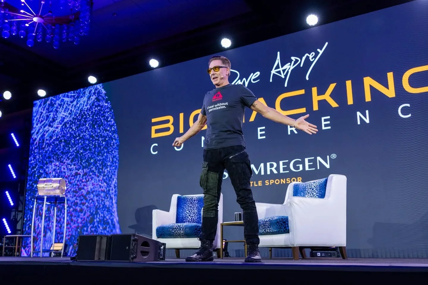 Main stage highlights from @the.biohackingconference with @dave.asprey 👏
Thanks for including the Night Light team on this one!

Full production provided by @nightlight.production
Produced by @mklcv
📷: @inspirostudio

&mdash;

#NightLightProduction