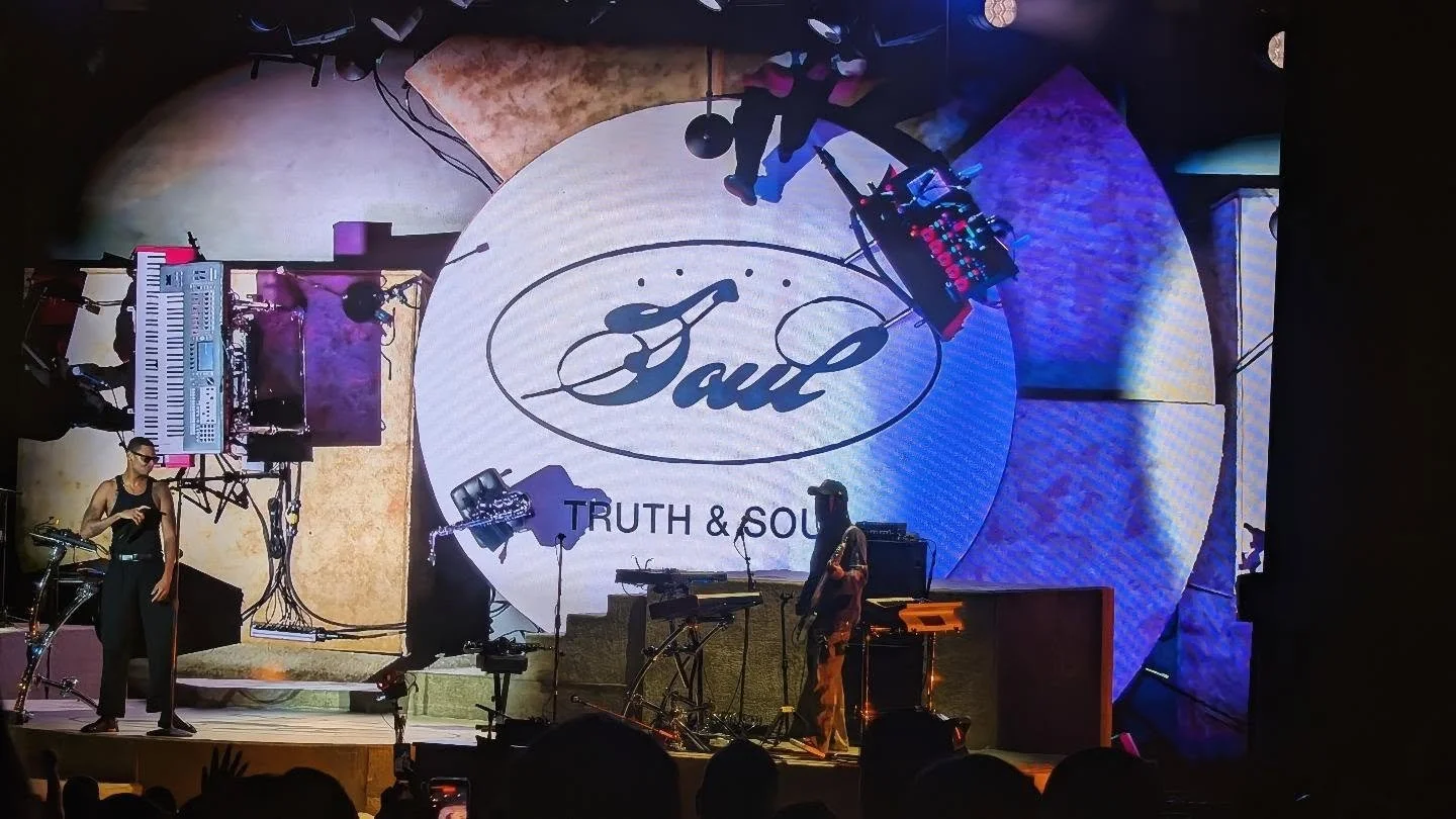 Still not over @masego&rsquo;s set at the @greek_theatre for his &lsquo;Fix Your Face&rsquo; tour! 👏

Night Light was happy to bring the show to life with an LED wall and tour package, including lighting &amp; onsite technical support.