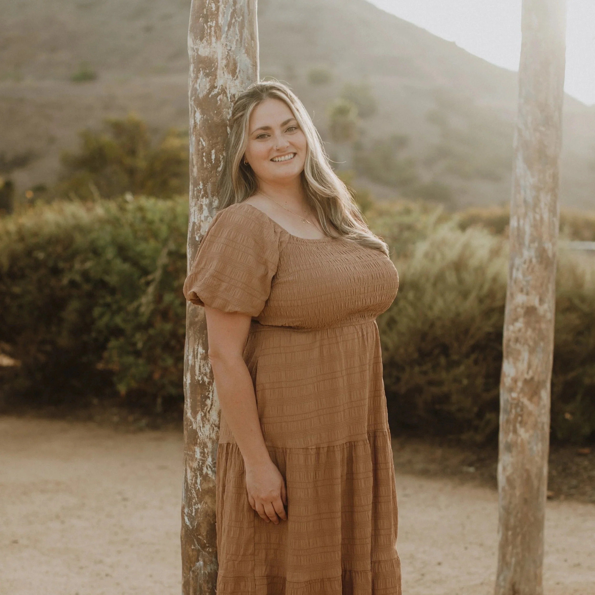 Lindzee of The Breezy Doula team in Orange County, CA.