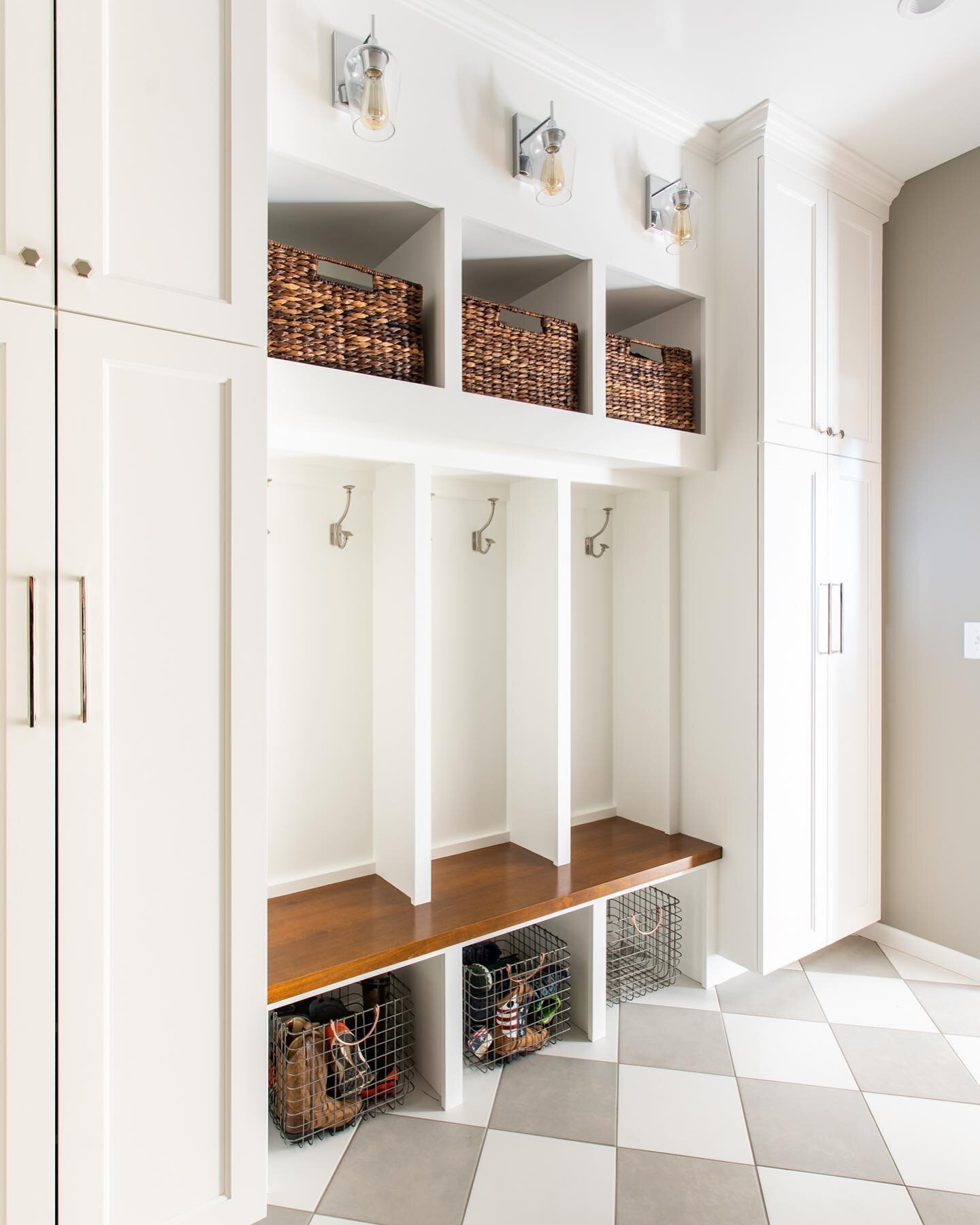 The unsung heroes of spring: mudrooms! Grab some inspiration from a few of our favorites. #lifechangingremodeler 
 
 
 
 
 
 
#mcdonaldremodeling #mudroomdesign #homeremodeling #organizedhome #twincitiesremodeler #minnstagramers #midwestliving