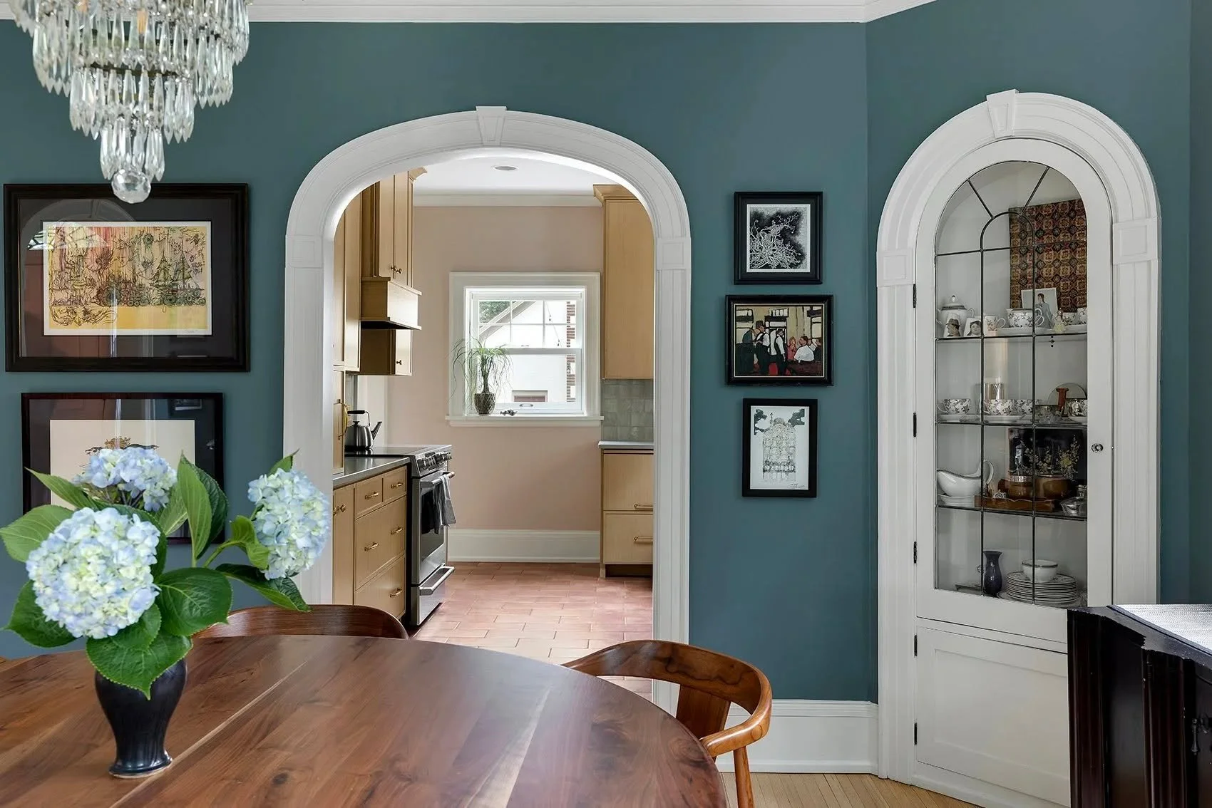 Part playful trends and part timeless style, with beautiful touches of whimsy, this Minnehaha remodel is a real charmer!  #lifechangingremodeler 

@spacecrafting_photography 

 #kitchenremodeling #kitchenremodel #mnremodeler #mcdonaldremodeling