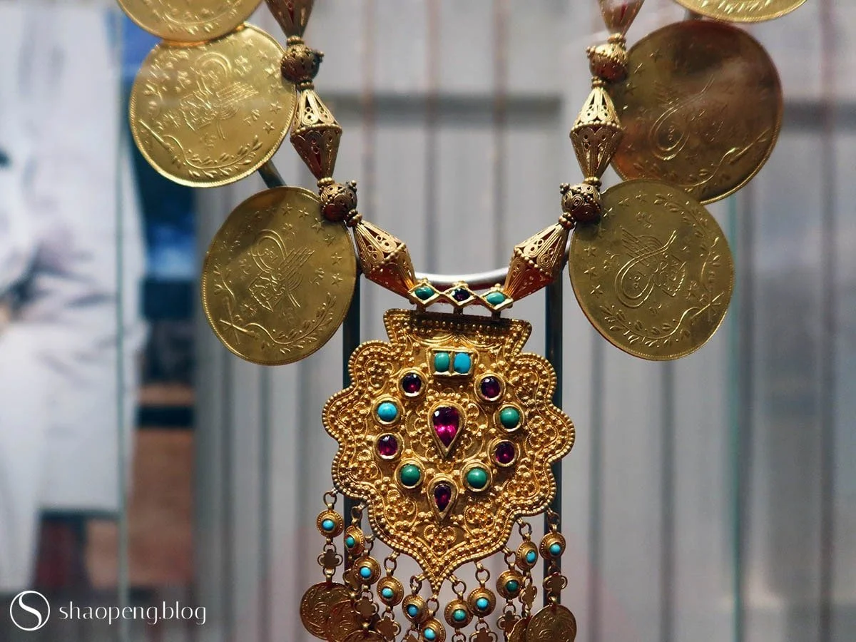 Traditional Jewellery | Al Shindagha Museum
