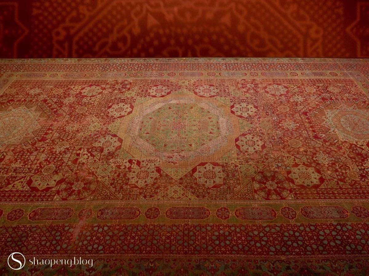 Castellani Carpet | Louvre Abu Dhabi