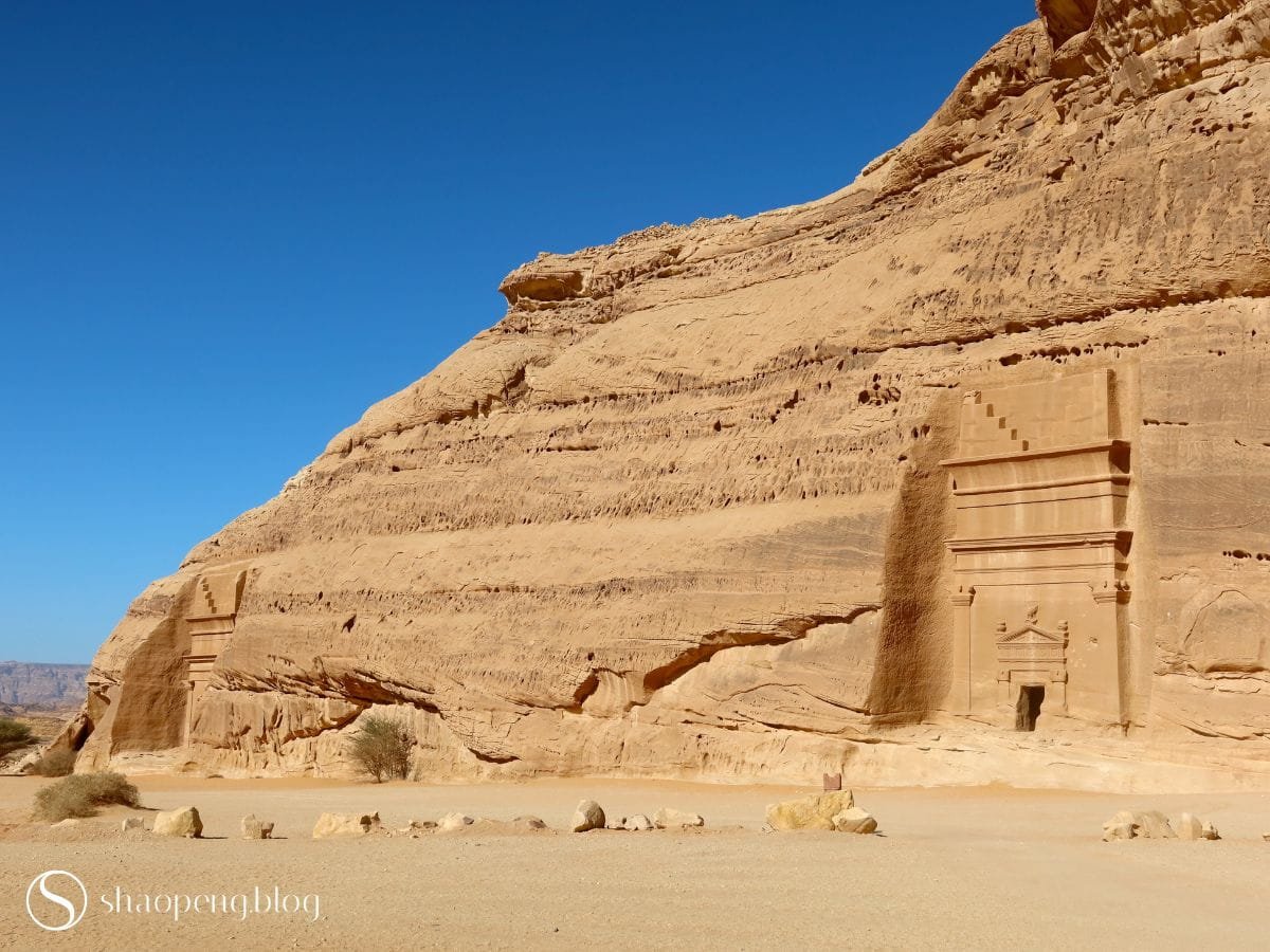 Wander in AlUla: Hegra
