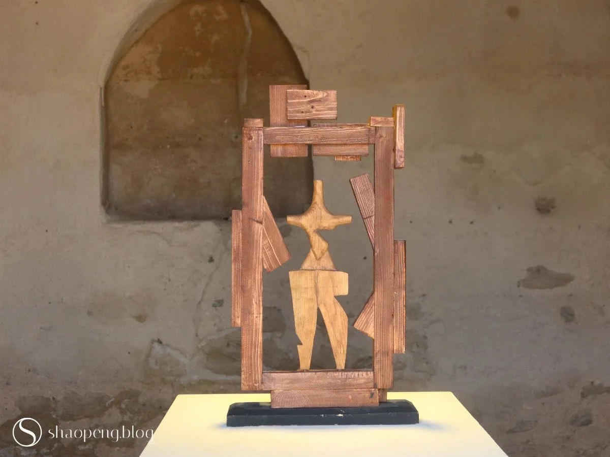 "Woman in the Mirror of Civilisations" by Mahdieh Ezzati | Ras Al Khaimah Art Festival