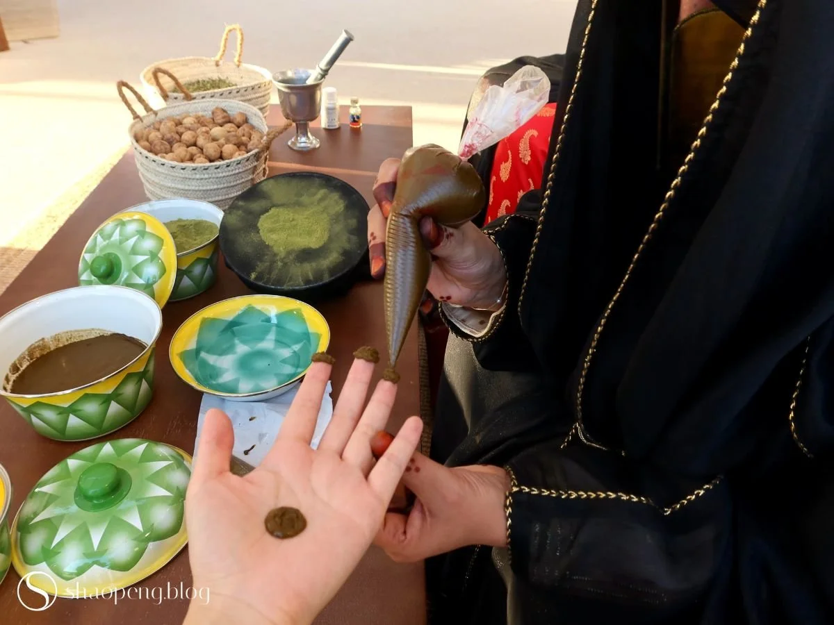 Henna | Traditional Handicrafts Festival in Al Ain