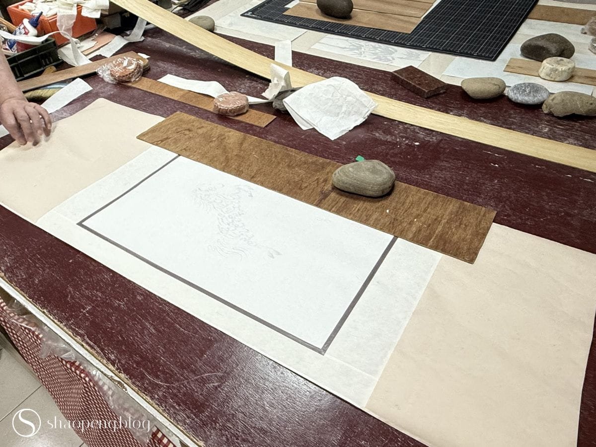 Zhuangbiao - Mounting Chinese Calligraphy and Painting