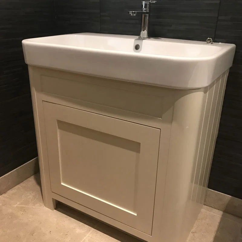 800x800-Gallery11-SUSSEX-KITCHEN-CABINET-CHICHESTER.jpg