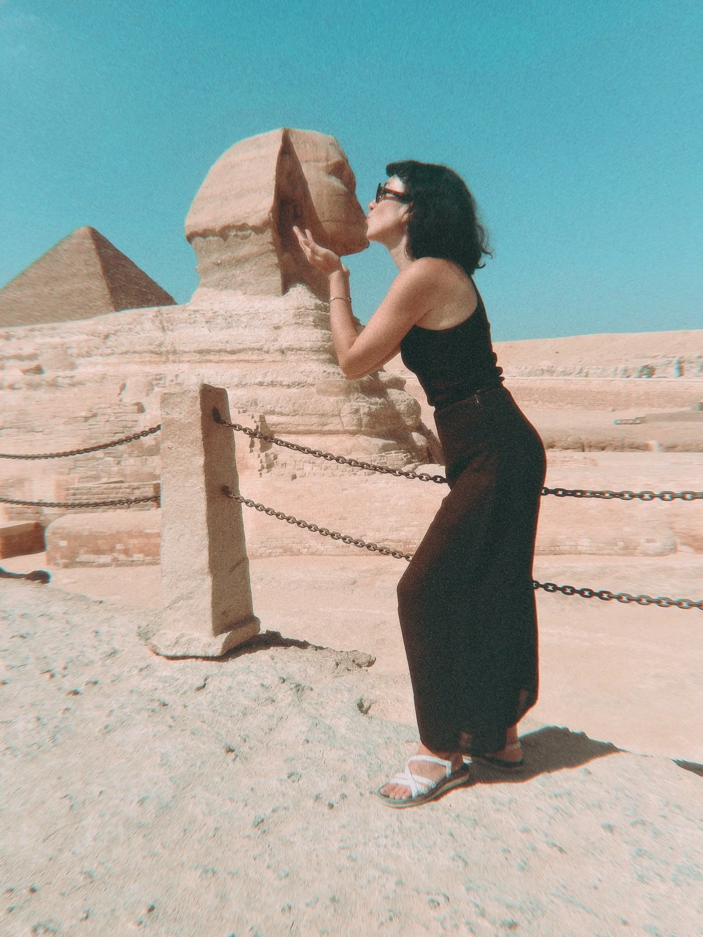 π πΊπ¦πͺβ¨
The Giza Plateau! Where sound becomes stone and time remembers itself. 
Grateful to visit this ancient wonder for the 3rd time (!) and stand where geometry whispers into sand.
π«ππ«