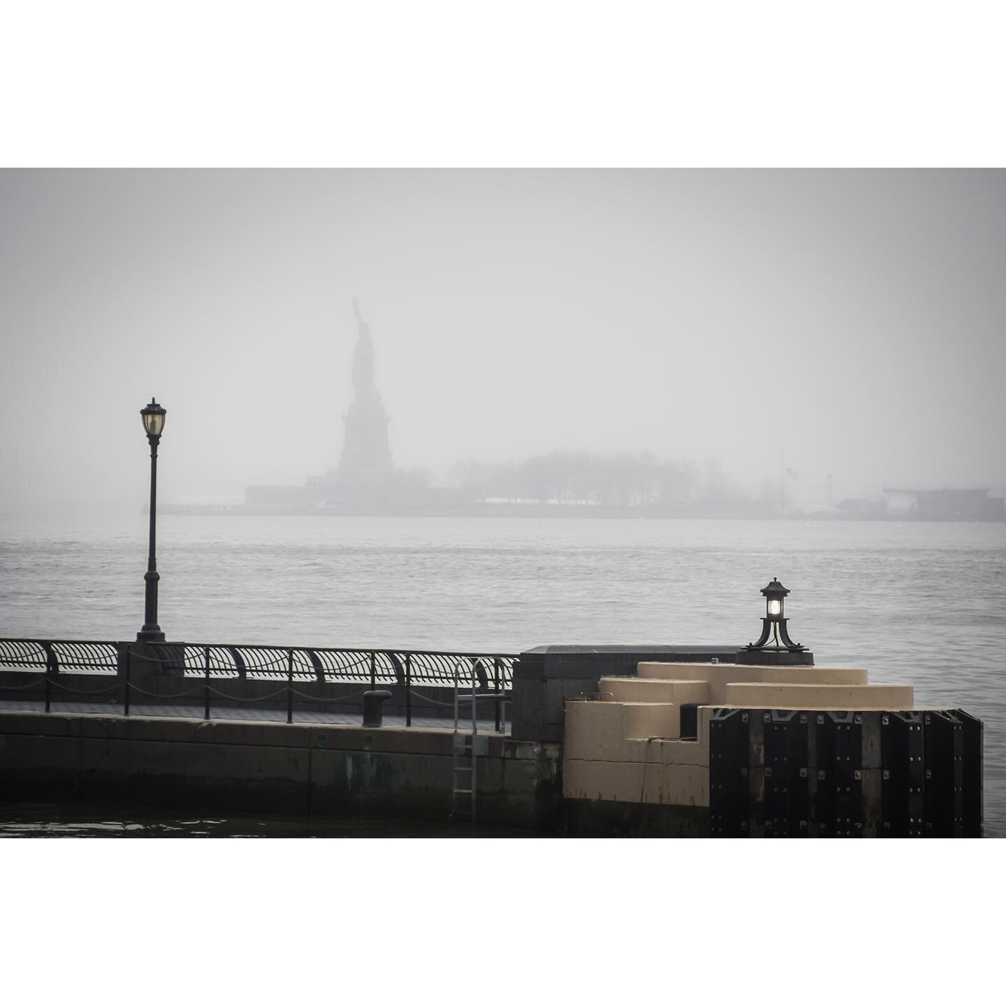 Foggy Liberty - NY
.
.

#NYC #LibertyStatue #EllisIsland #StatuedelaLibert&eacute; #foggyday #NYCphotography #ig_NYC #NewYorkphotography #inspiringphotography #igersNewYork #Hudsonriver #NewYorkNewYork #NYILoveYou #NewYork_ig #em5mkii #BigApple #pict