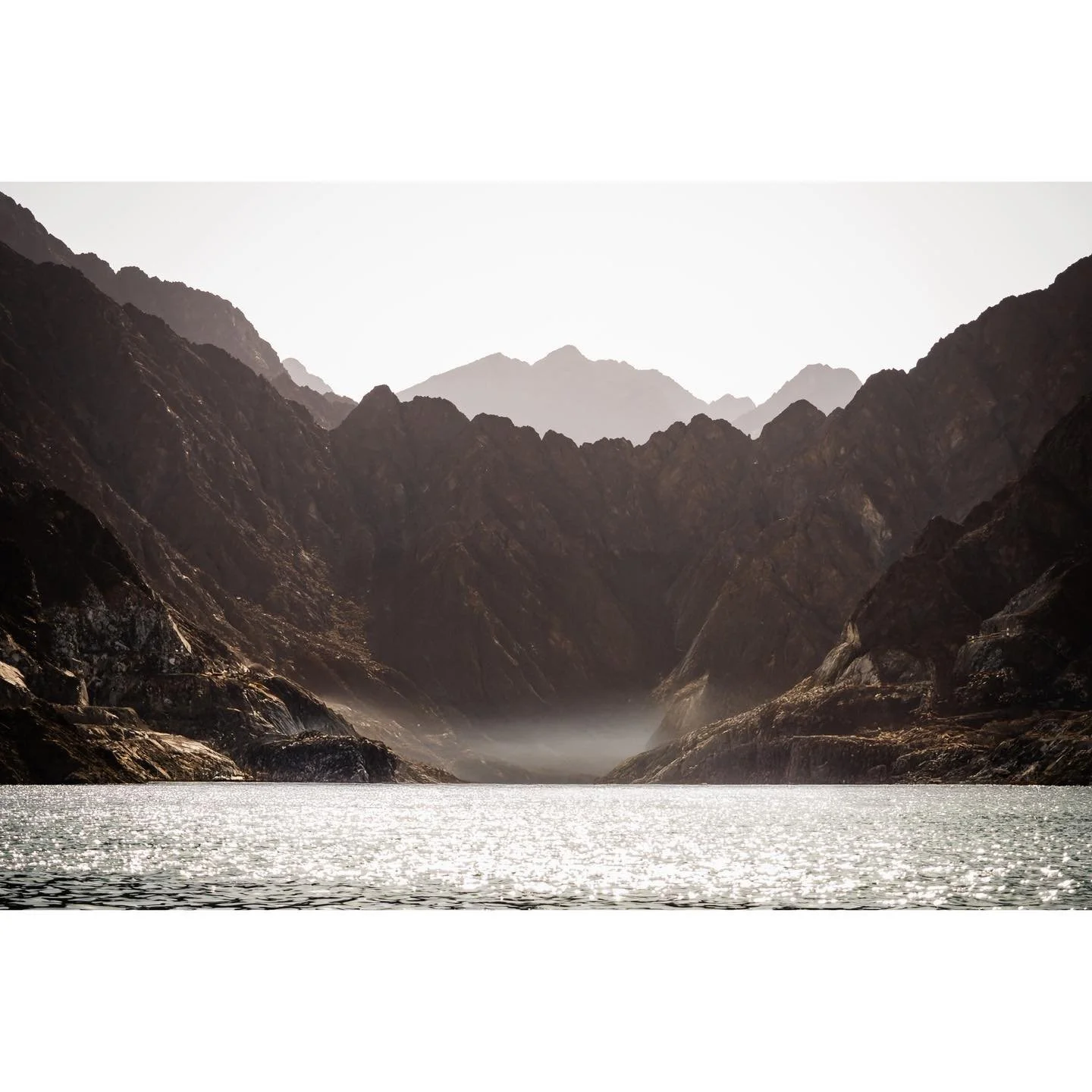 Natural temple for peace of mind - Hatta - Dubai - Hatta Cliffs in Nature - Dubai - UAE
.
.
#Hatta #Hattaadventures #travelphoto #Dubai🇦🇪 #HattaDubai #Hattamountains #Hattakayak #HattaDubai #visitHatta #visitDubai #visitUAE #naturephotography #expl