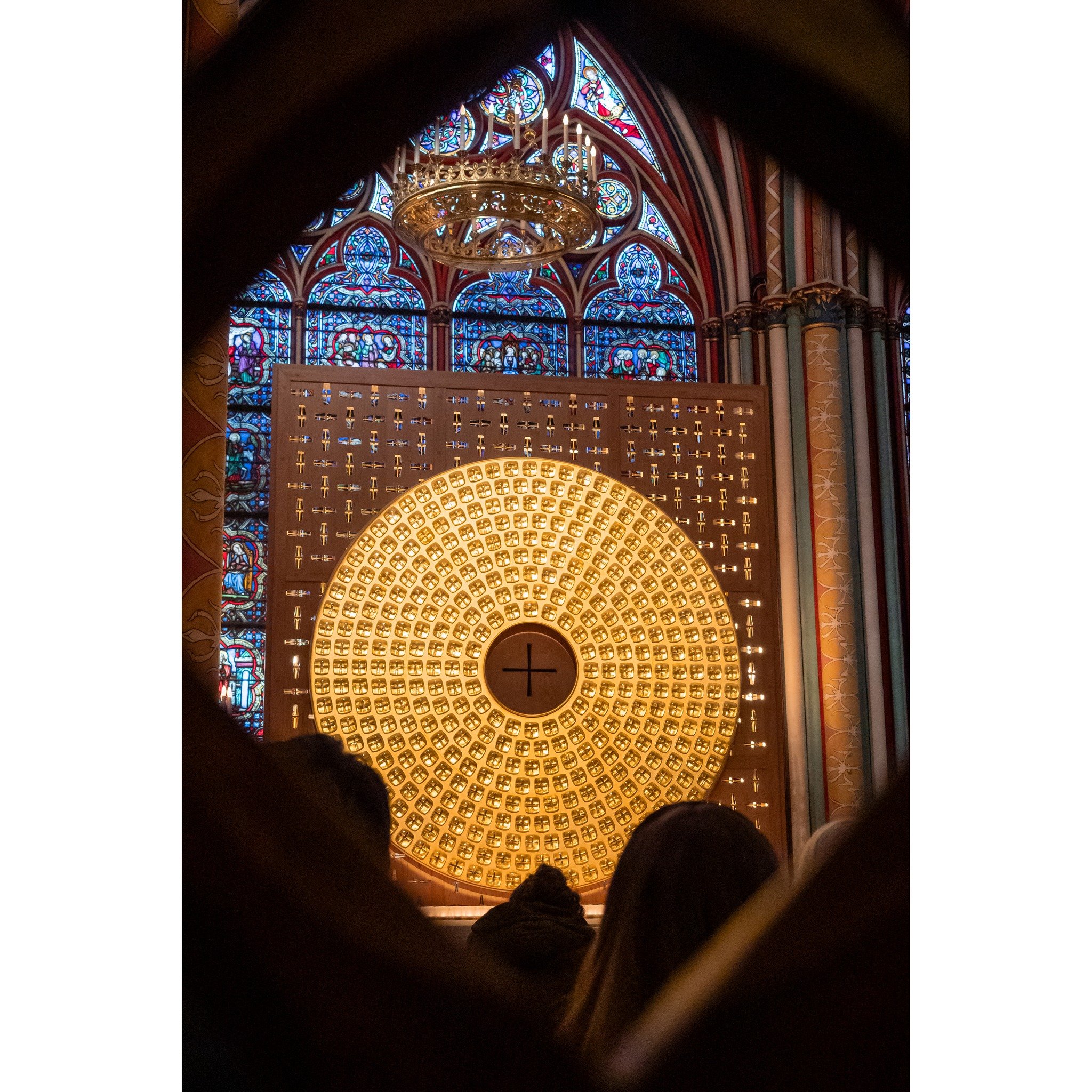 Golden light and stained glass inside Notre Dame - Paris
.
.
#Paris #NotreDame #ParisPhotography #ParisLife
#VisitParis #IGParis #ParisShots #ParisViews
#ArchitectureLovers #ChurchPhotography #StainedGlass
#HistoricParis #CityDetails #MoodyGrams
#Art