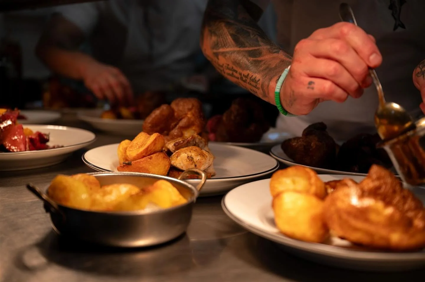 It's almost the weekend, which means it's almost Sunday! Ready for a Sunday roast? We have limited tables left, book your Sunday lunch spot now!